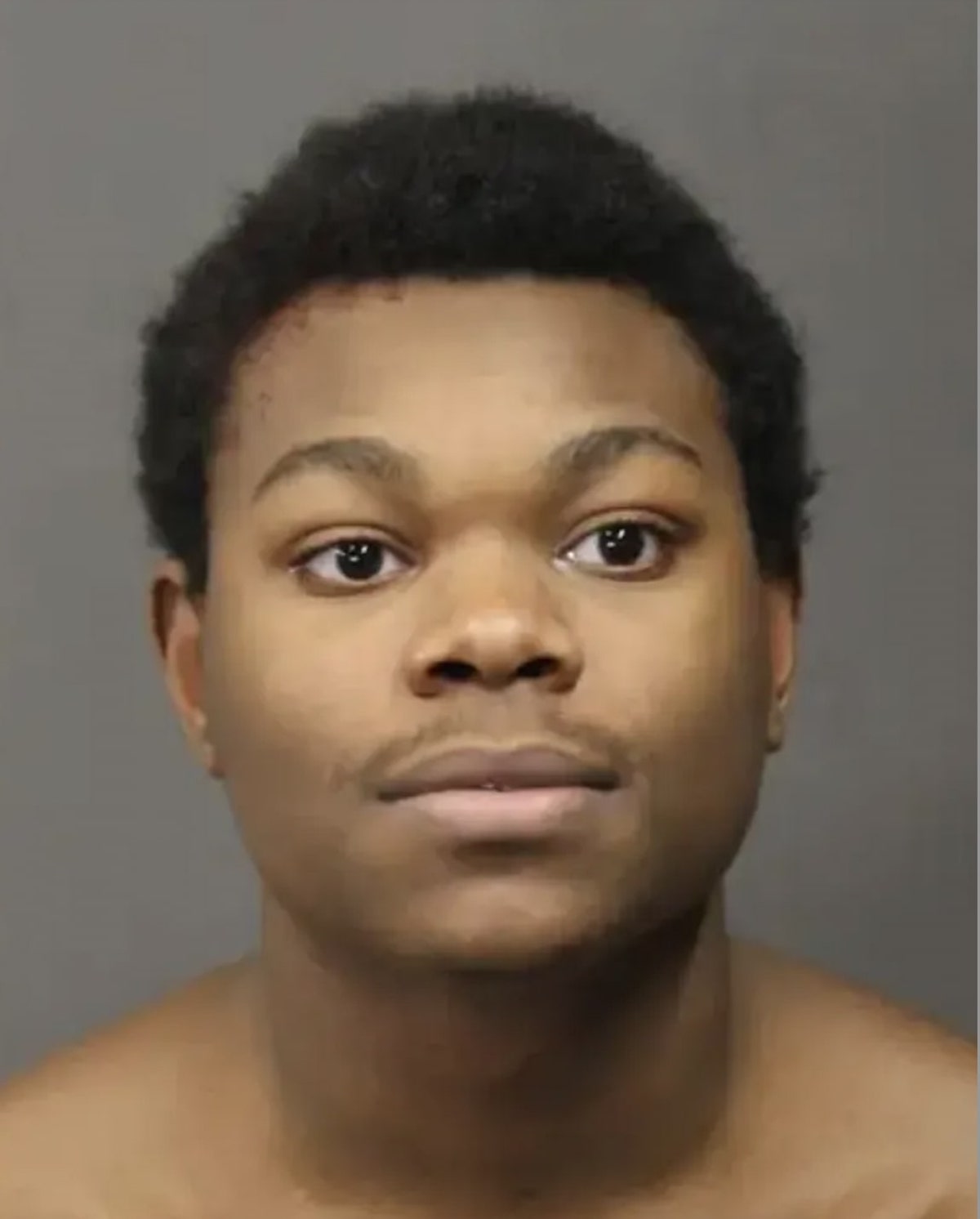 18-Year-Old Fatally Stabbed Classmate, 16, With Scissors Over Vape Pen