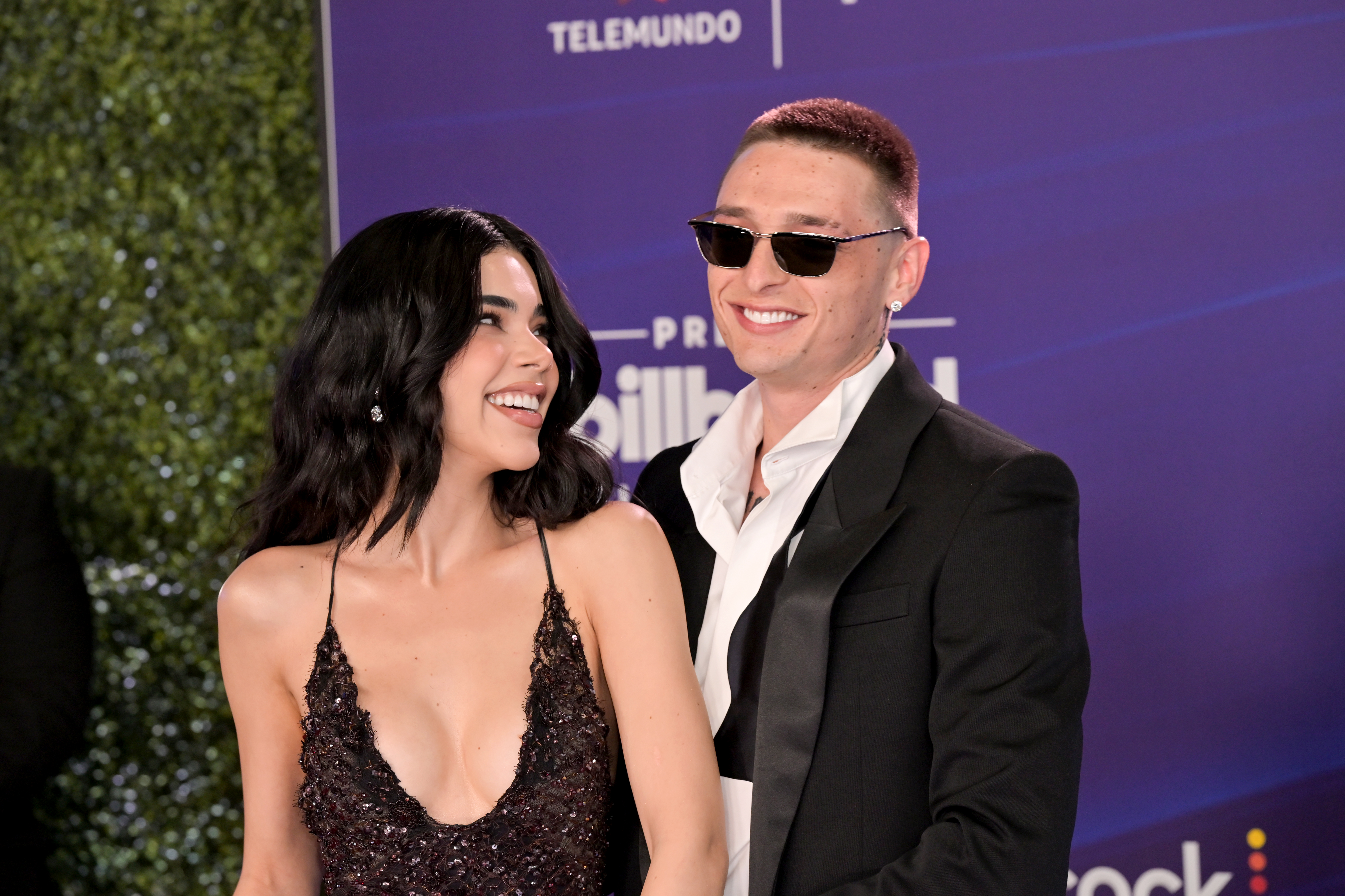 Kenia Os y Peso Pluma.