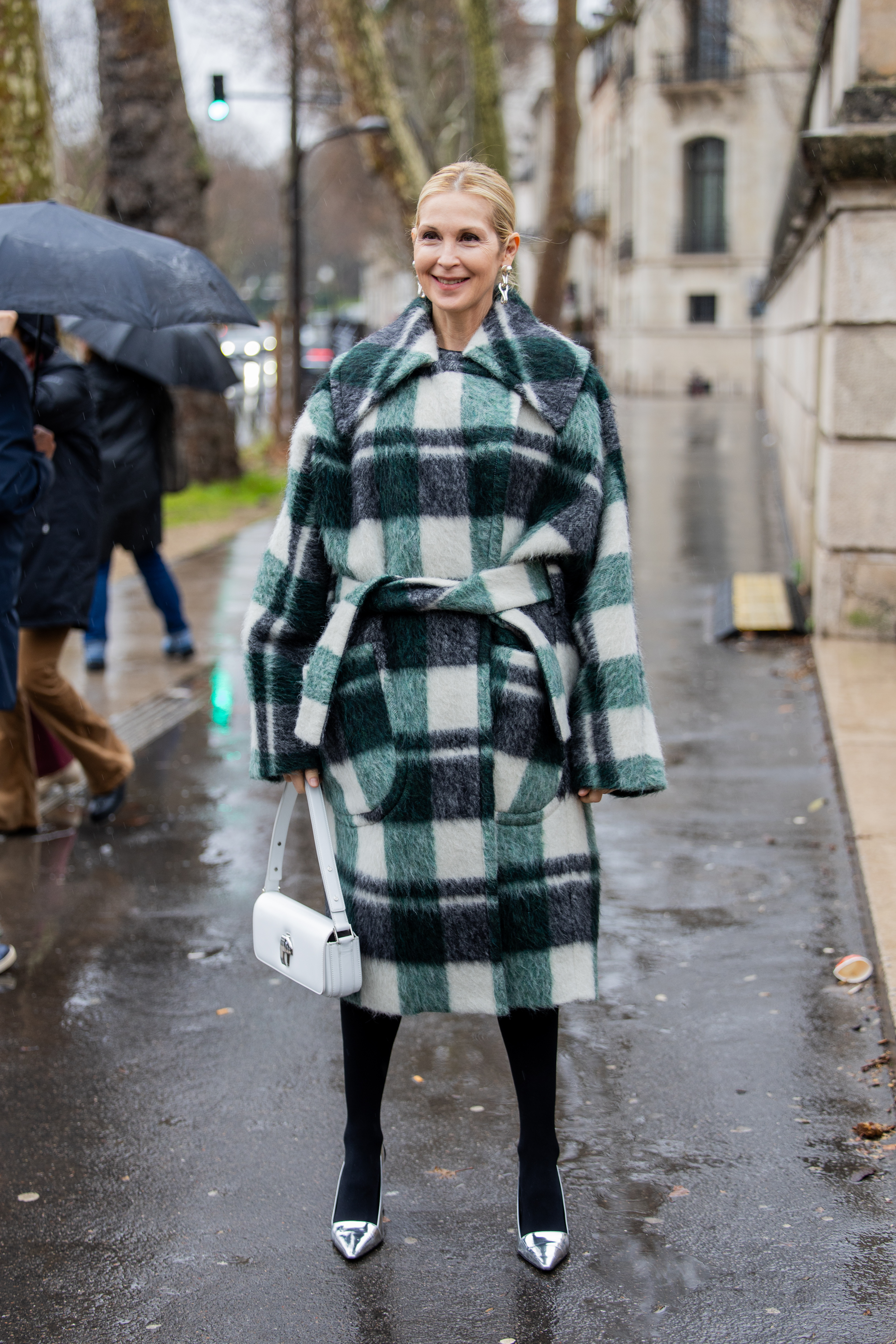 Kelly Rutherford is seen outside Patou during the Menswear Fall/Winter 2026-2027 as part of Paris Fashion Week on January 25, 2026 in Paris, France.