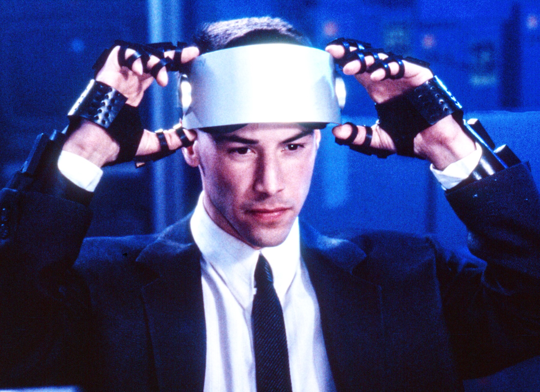 Keanu Reeves in Johnny Mnemonic