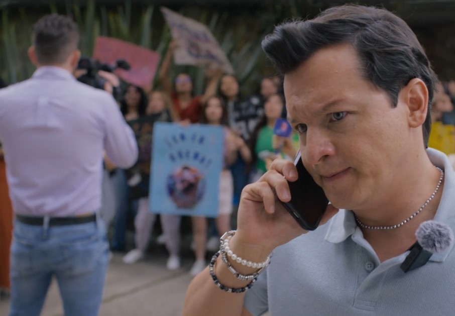El actor colombiano Biassini Segura interpreta al streamer "Marinilla" en 'La Reina del Flow 3'.