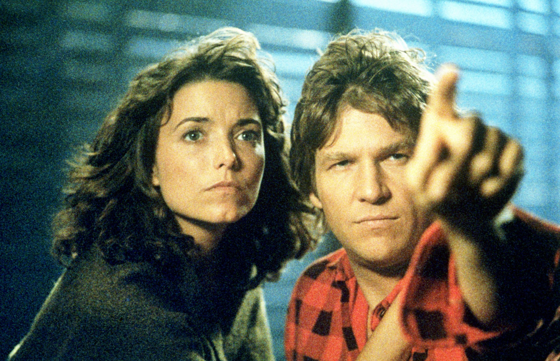 Karen Allen and Jeff Bridges in Starman