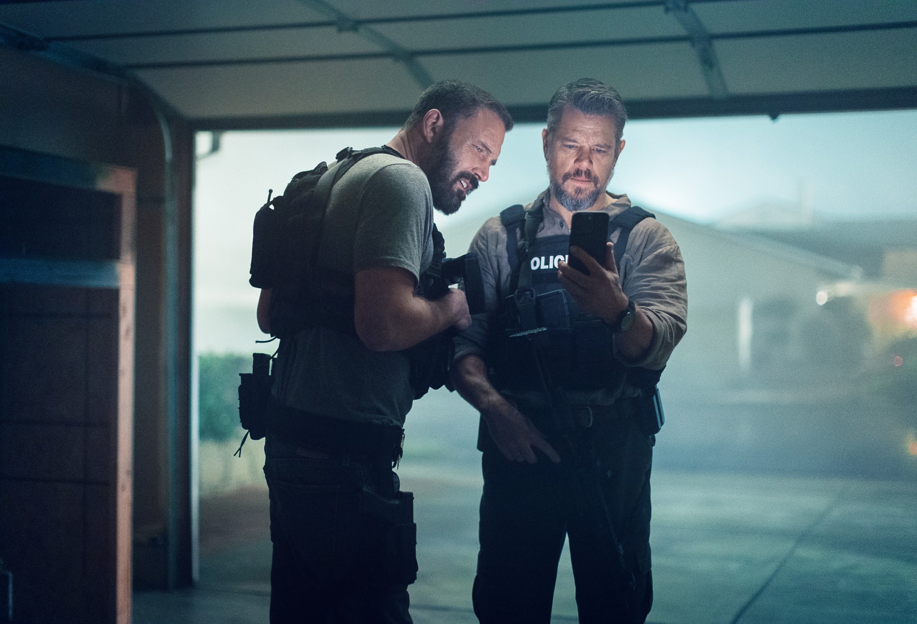 Ben Affleck and Matt Damon in The Rip