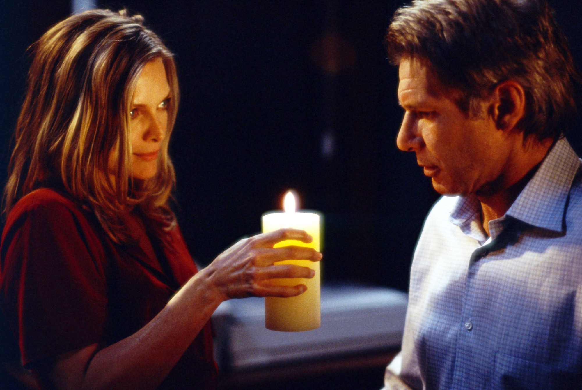 Michelle Pfeiffer and Harrison Ford in What Lies Beneath