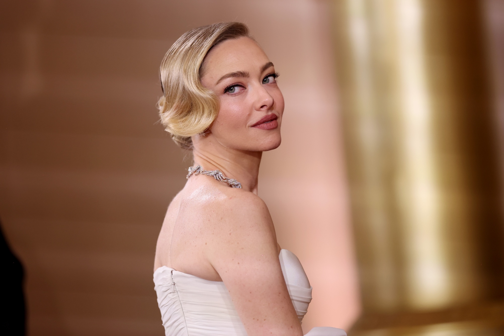 Celebs Pull Their Hair Back in Updos in 2026 Awards Season Style Forecast GettyImages-2255790714