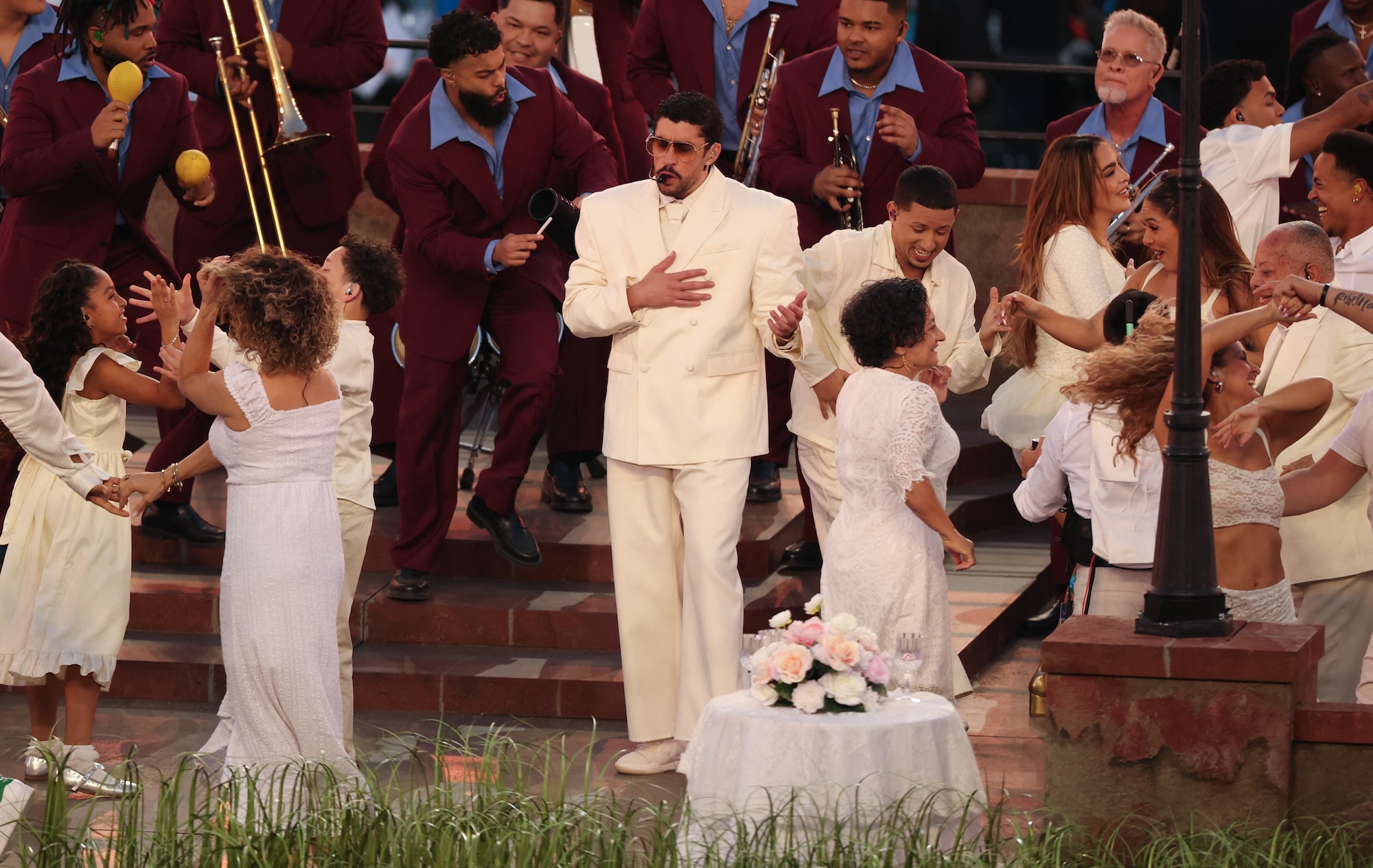 Bad Bunny en el espectáculo de medio tiempo del Super Bowl LX