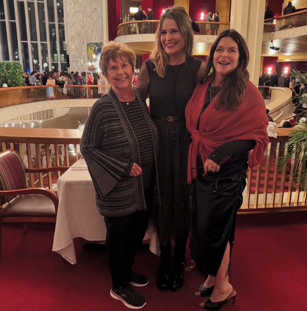 Savannah Guthrie, Nancy and Annie Guthrie