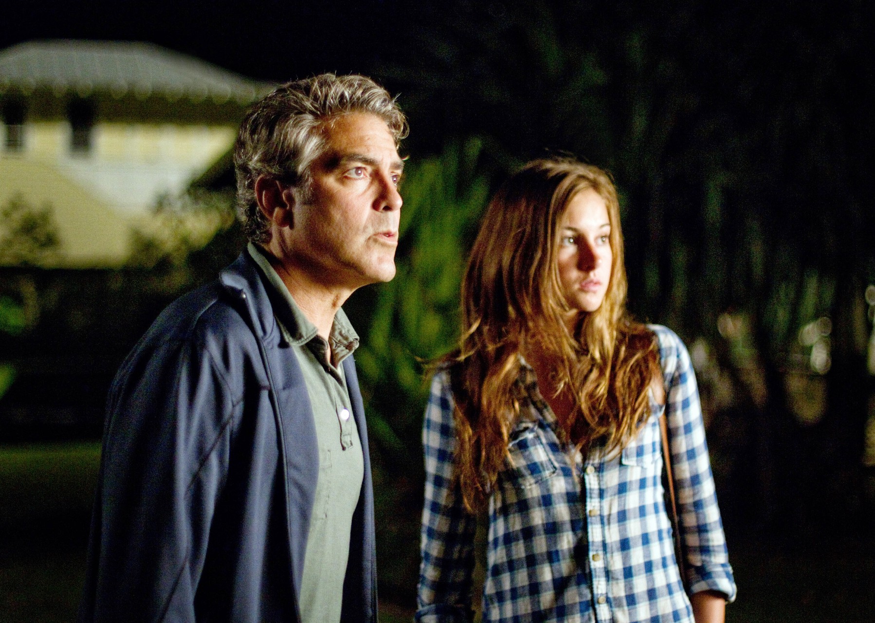 Shailene Woodley George Clooney in The Descendants