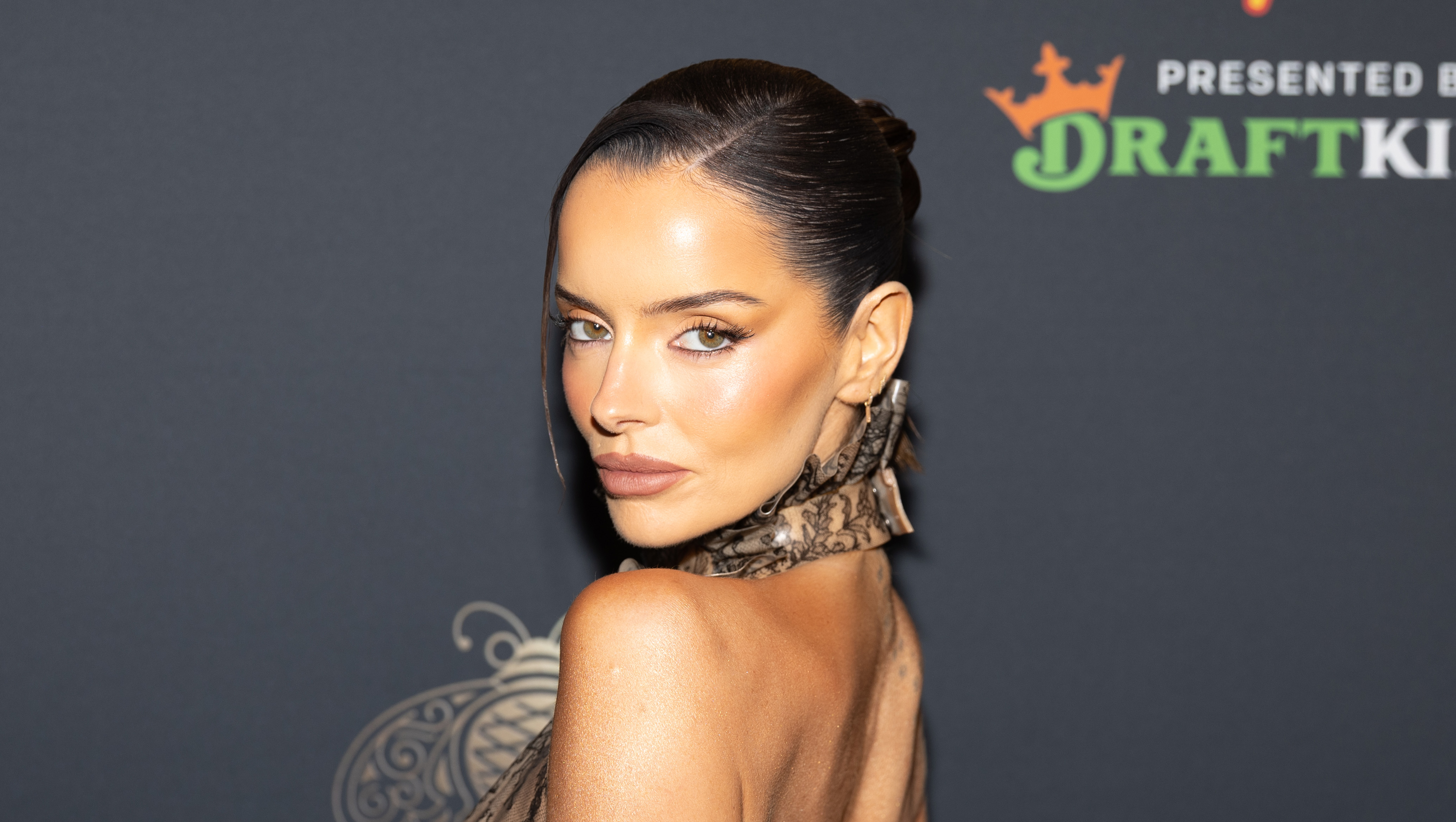 DALY CITY, CALIFORNIA - FEBRUARY 08: Maura Higgins arrives at the Sports Illustrated's SI The Party at Cow Palace Arena & Event Center on February 08, 2026 in Daly City, California. (Photo by Miikka Skaffari/Getty Images)