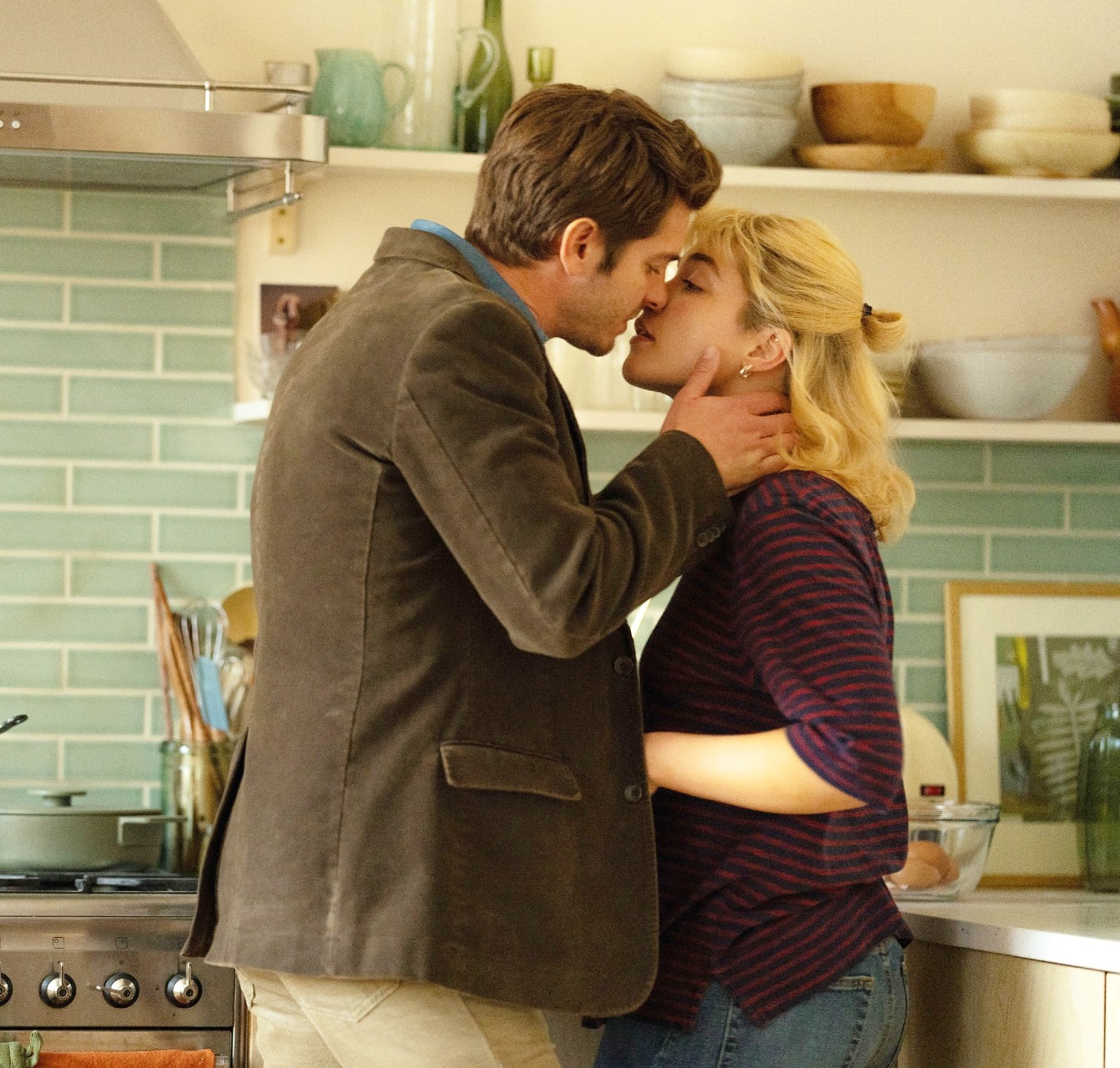 Andrew Garfield and Florence Pugh in We Live in Time