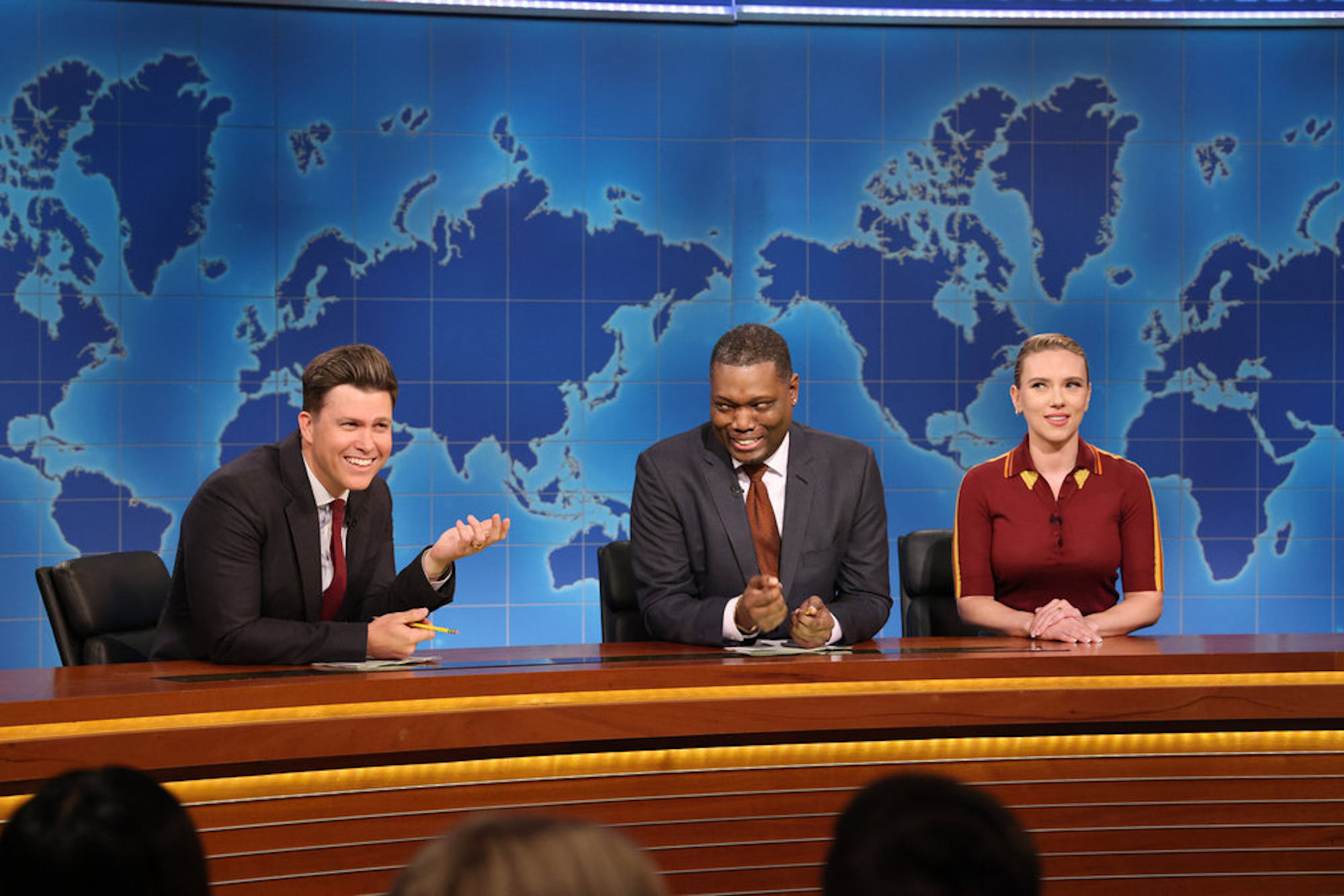 Jost-Che-and-Scarlett-SNL-NUP_207712_00045