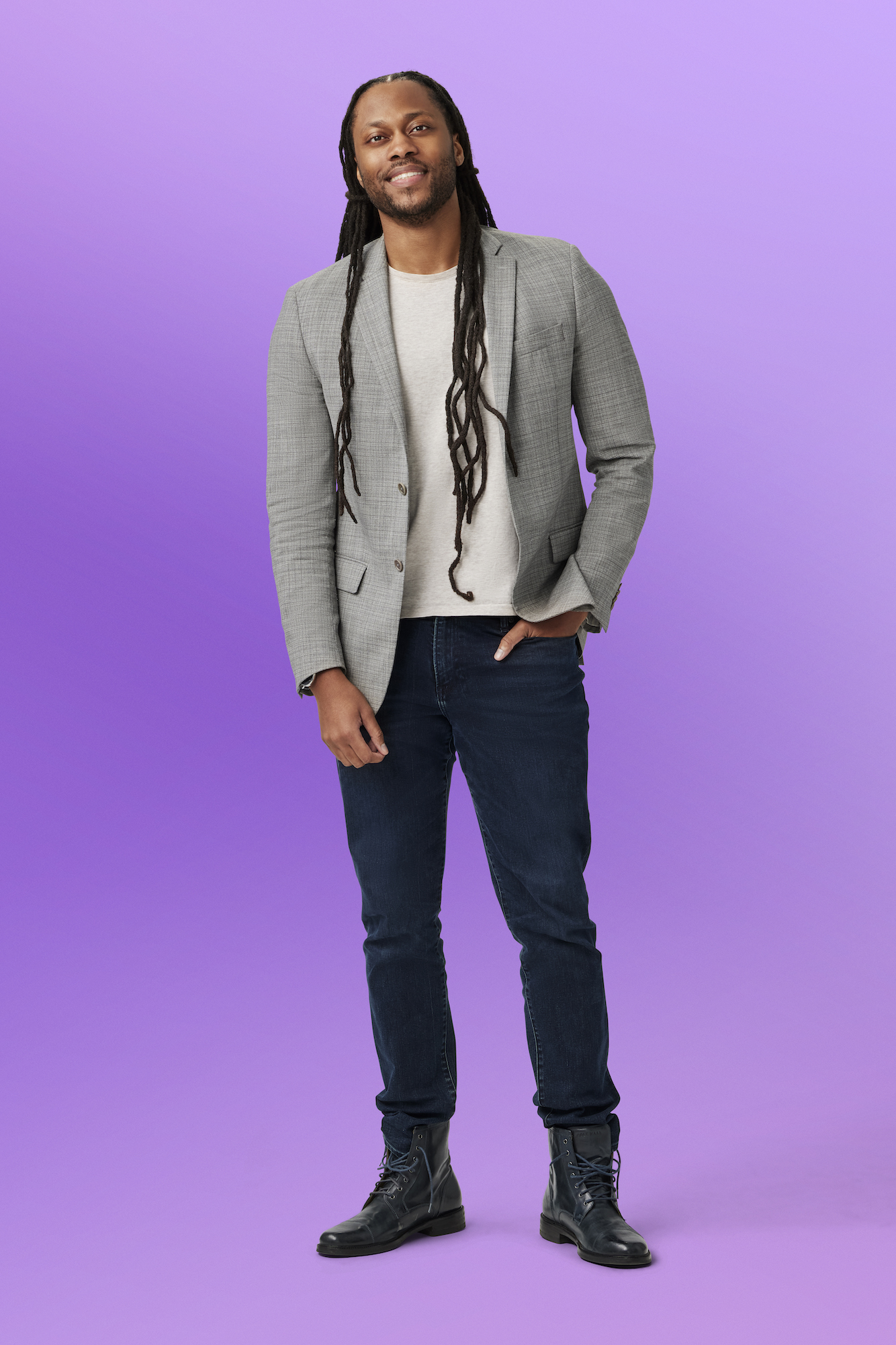 Netflix-Victor-LIB_S11_Dr_Vic_St_John_0061_R