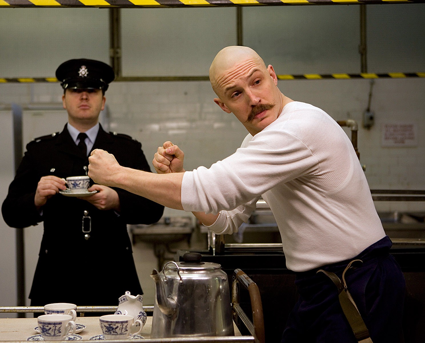 Tom Hardy in Bronson