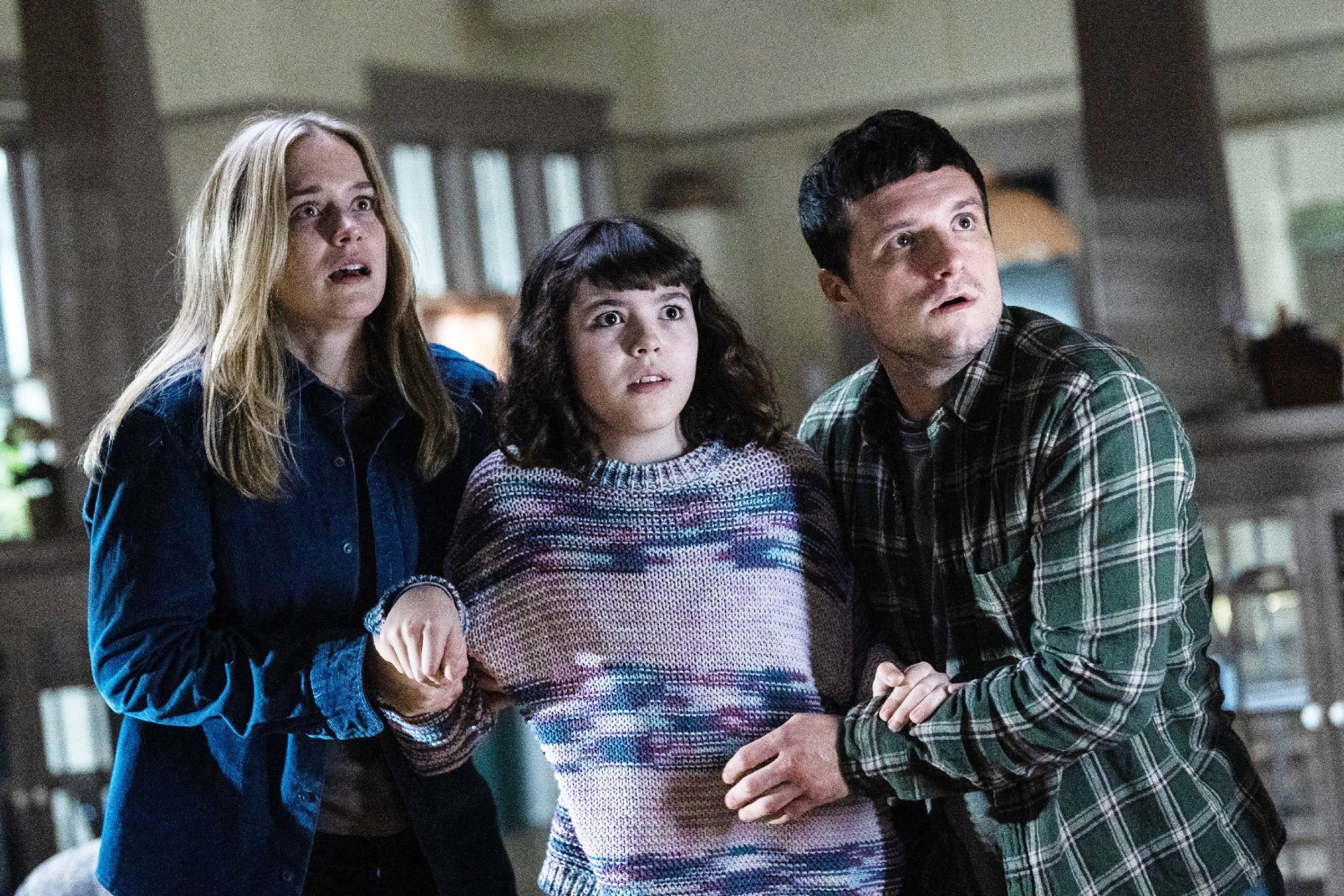 Elizabeth Lail, Piper Rubio and Josh Hutcherson in Five Nights at Freddy's 2
