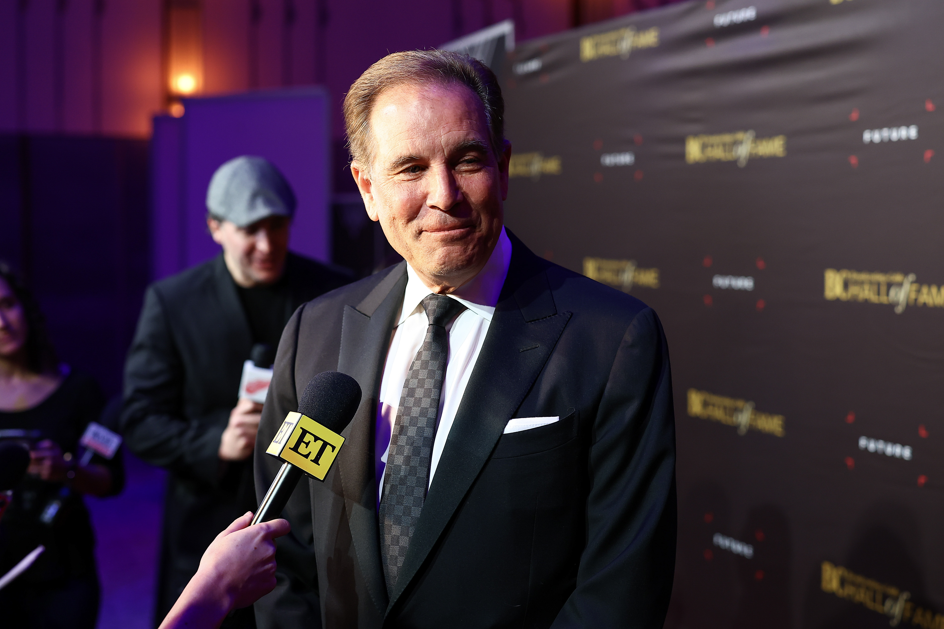 1487379440 jim nantz at broadcasting cable hall of fame gala