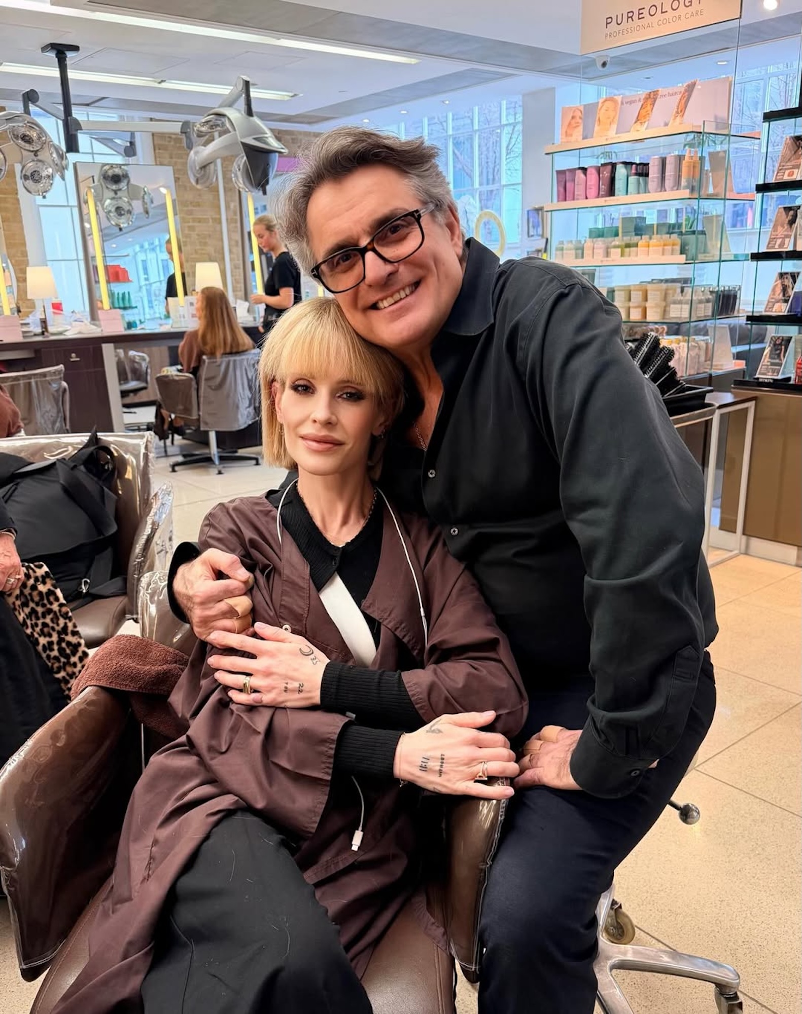 Kelly Osbourne’s Hairstylist Supports Her Days After She Shuts Down Body-Shamers