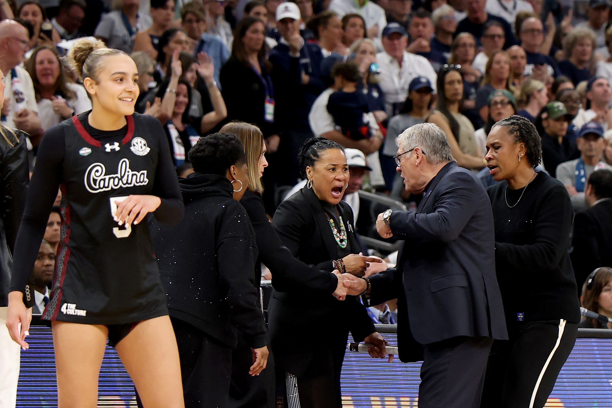 GettyImages-2269724786 Geno and Dawn Staley