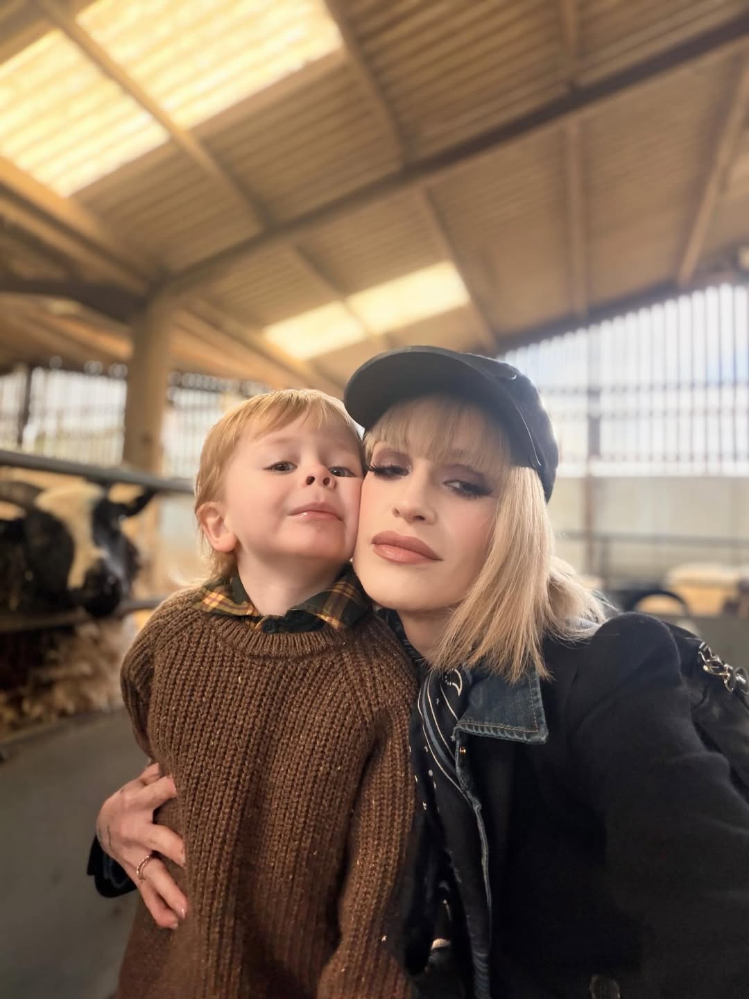 kelly-osbourne-sidney