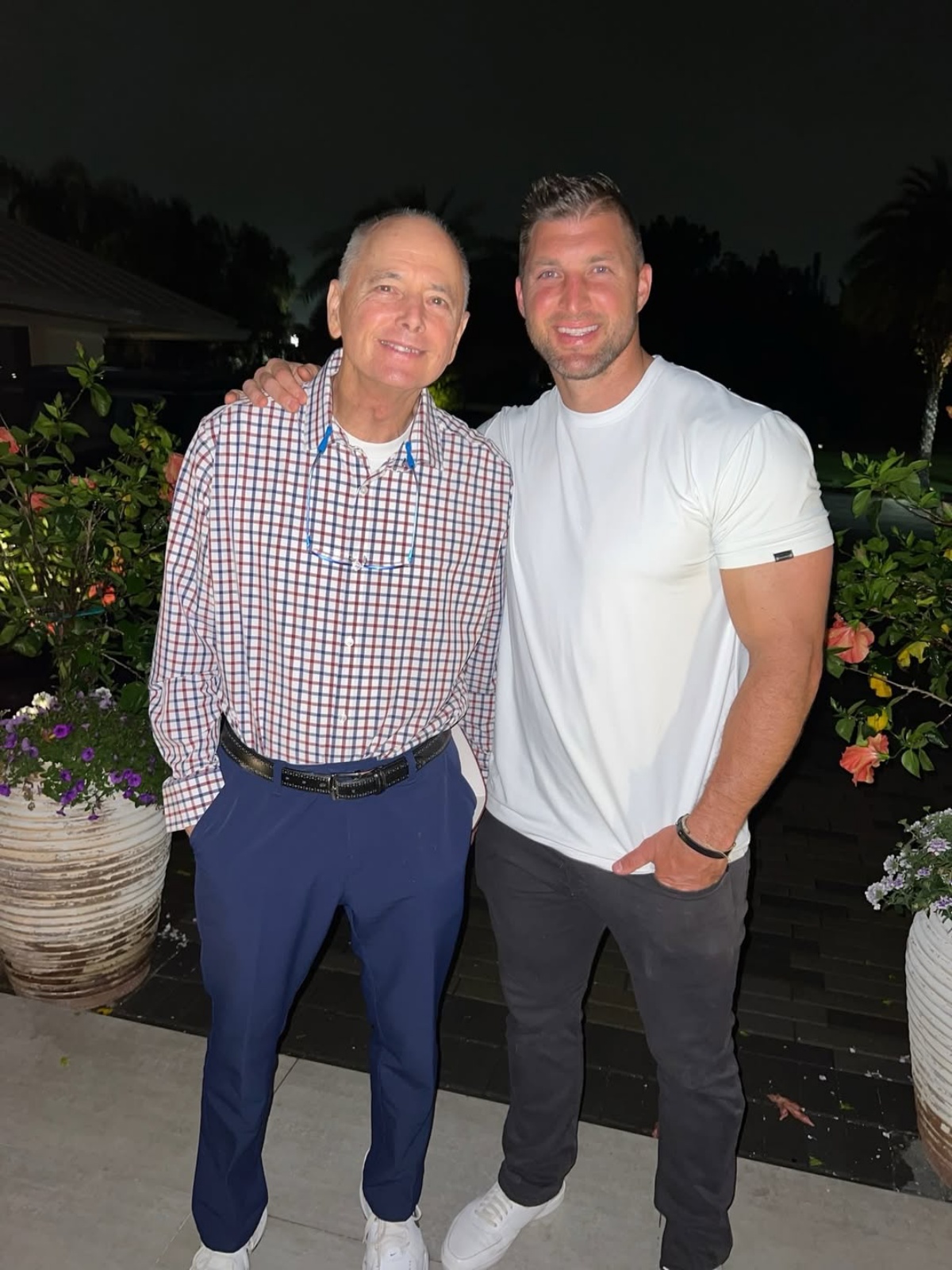Tim Tebow Announces Dads Death After Parkinsons Battle