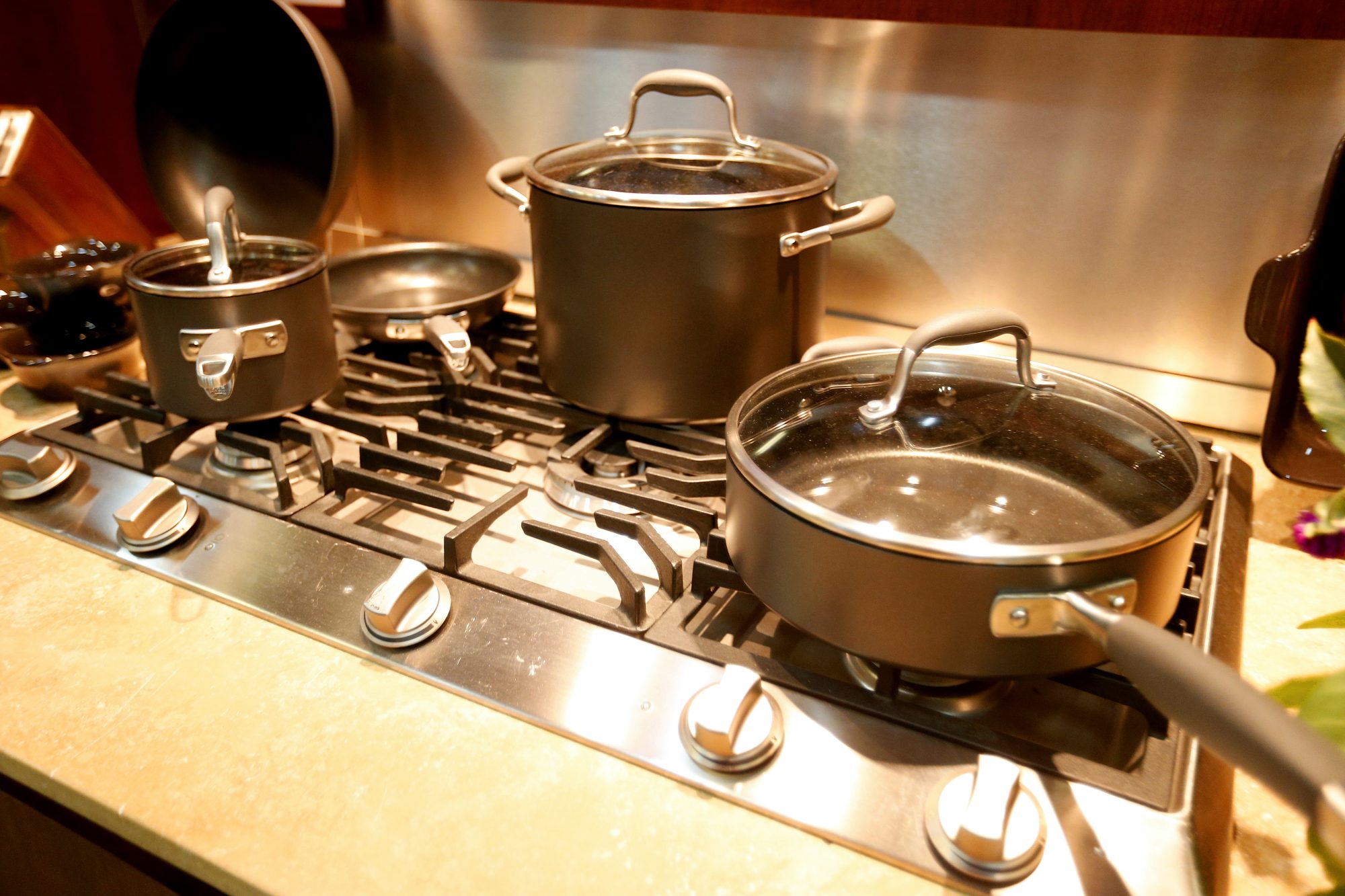 GettyImages-1180821007-Is-Non-Stick-Cookware-Toxic-Honest-Answers-to-Your-Most-Common-Safety-Questions