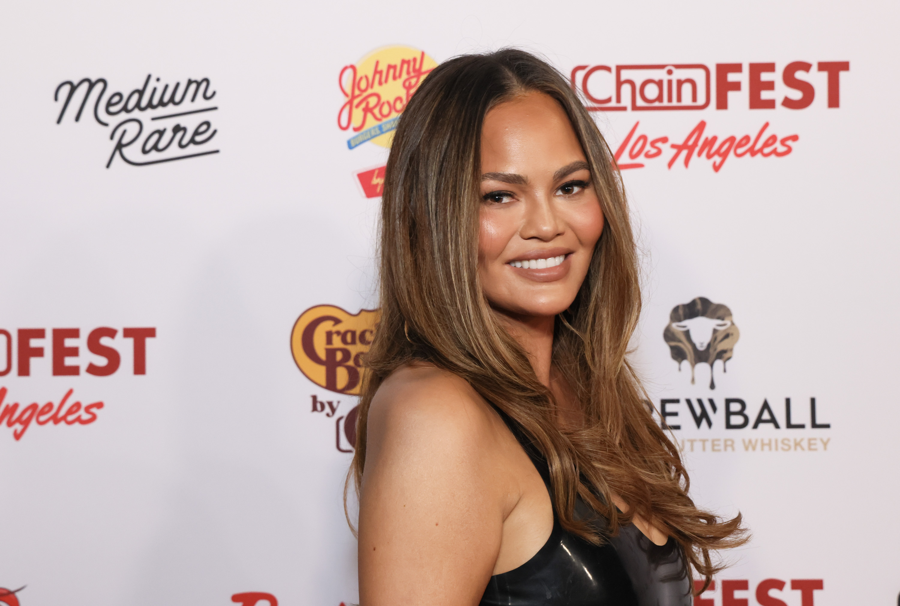Chrissy Teigen attends 2024 ChainFEST Los Angeles VIP Night at Skylight Row on October 05, 2024 in Los Angeles, California.