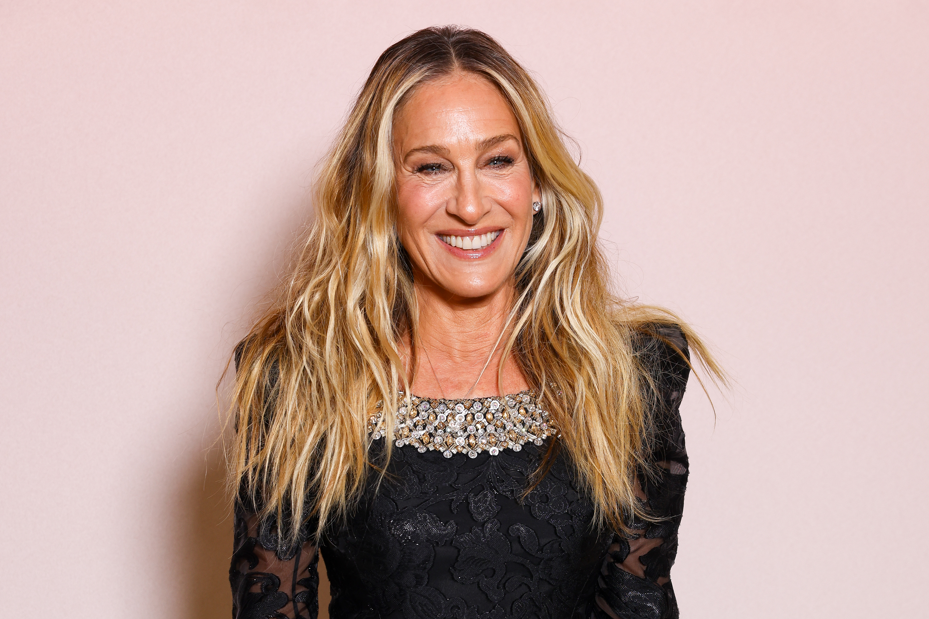 Sarah Jessica Parker attends the "And Just Like That…" Season Three Photocall at Hotel Napoleon on May 29, 2025 in Paris, France.