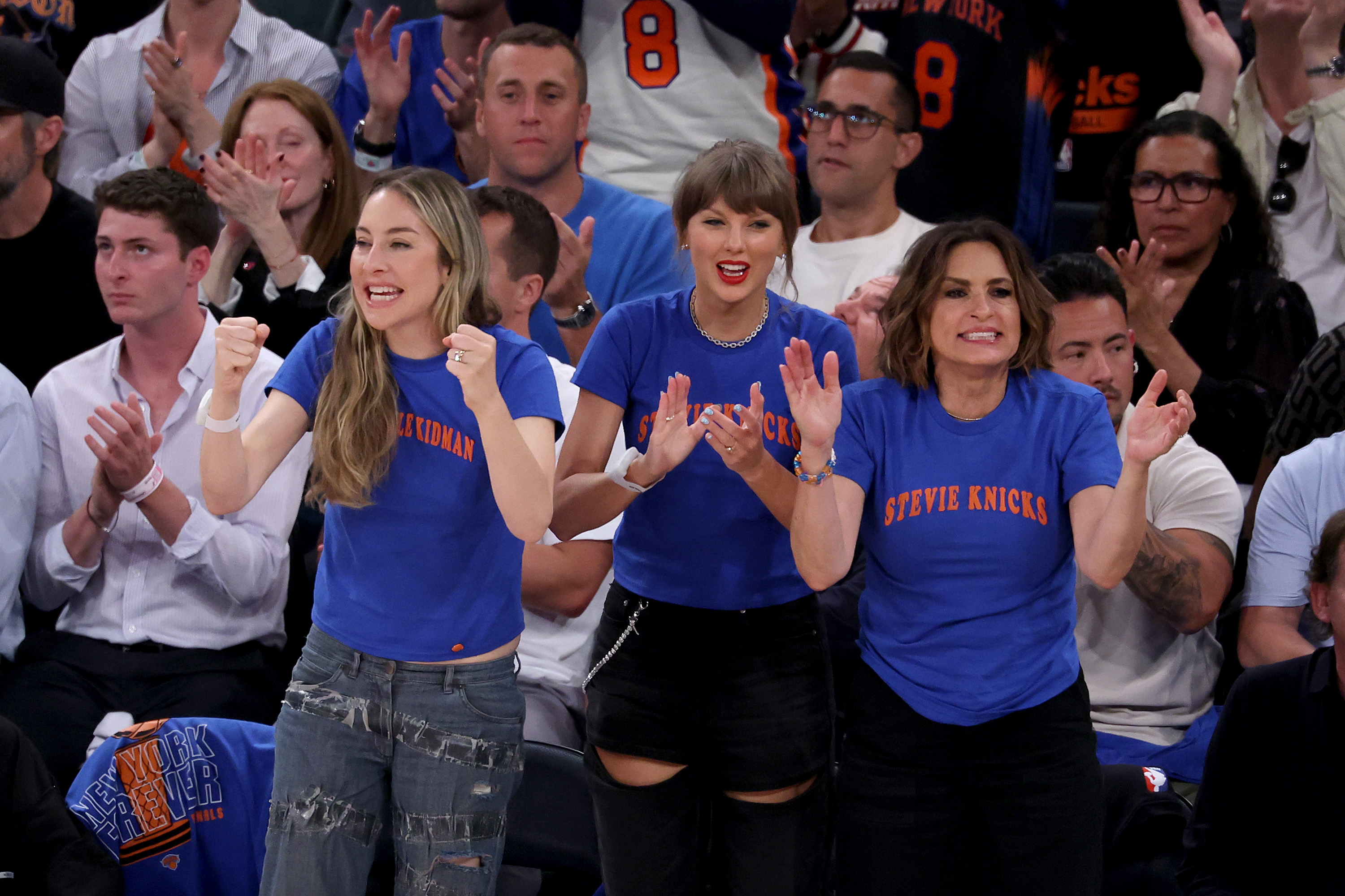 NEW YORK, NEW YORK - JUNE 10: (L to R) Este Haim, Taylor Swift, and Mariska Hargitay attend Game Four of the 2026 NBA Finals between the San Antonio Spurs and the New York Knicks at Madison Square Garden on June 10, 2026 in New York City. NOTE TO USER: User expressly acknowledges and agrees that, by downloading and or using this photograph, User is consenting to the terms and conditions of the Getty Images License Agreement. (Photo by Al Bello/Getty Images)