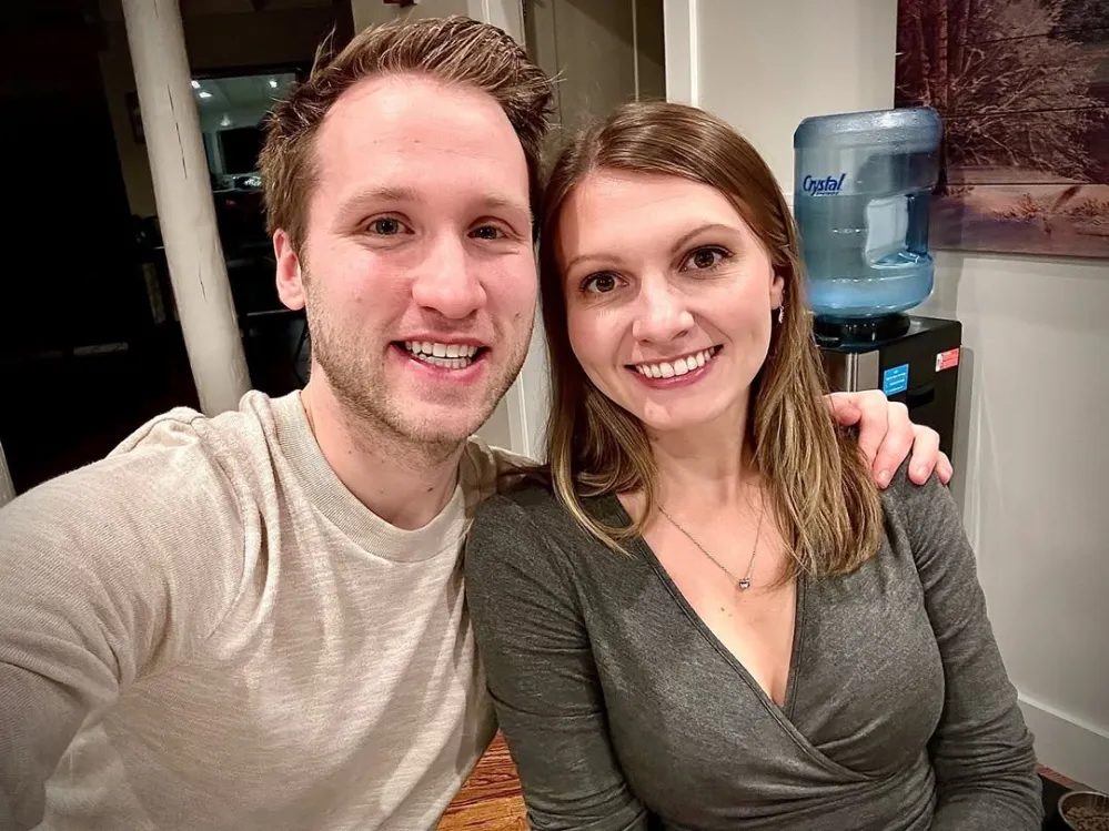 Influencer Jesse Ridgway and Wife Ashleys Relationship Timeline 3