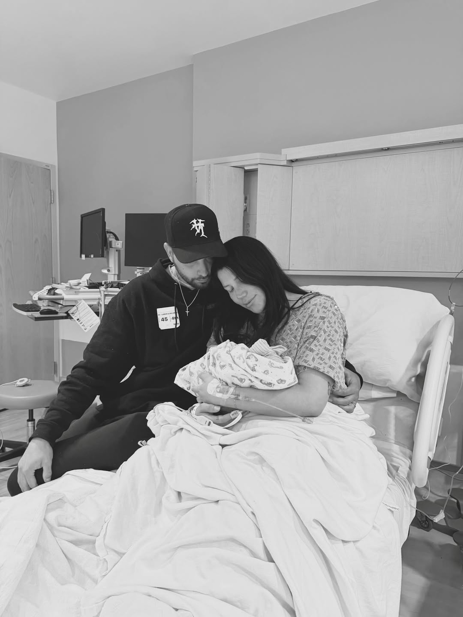 Influencer Laura Mellado and Victor Hallman Announces Death of Their Rainbow Baby