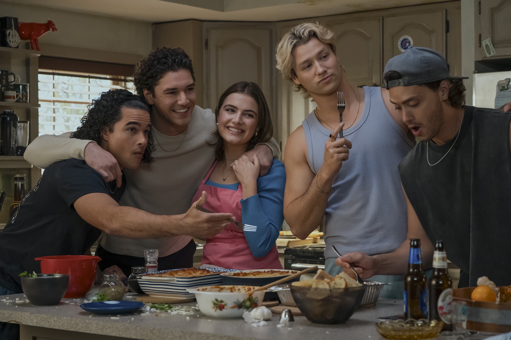 ‘Off-Campus’ Author Elle Kennedy Explains Why She Almost Killed Off a Main Character