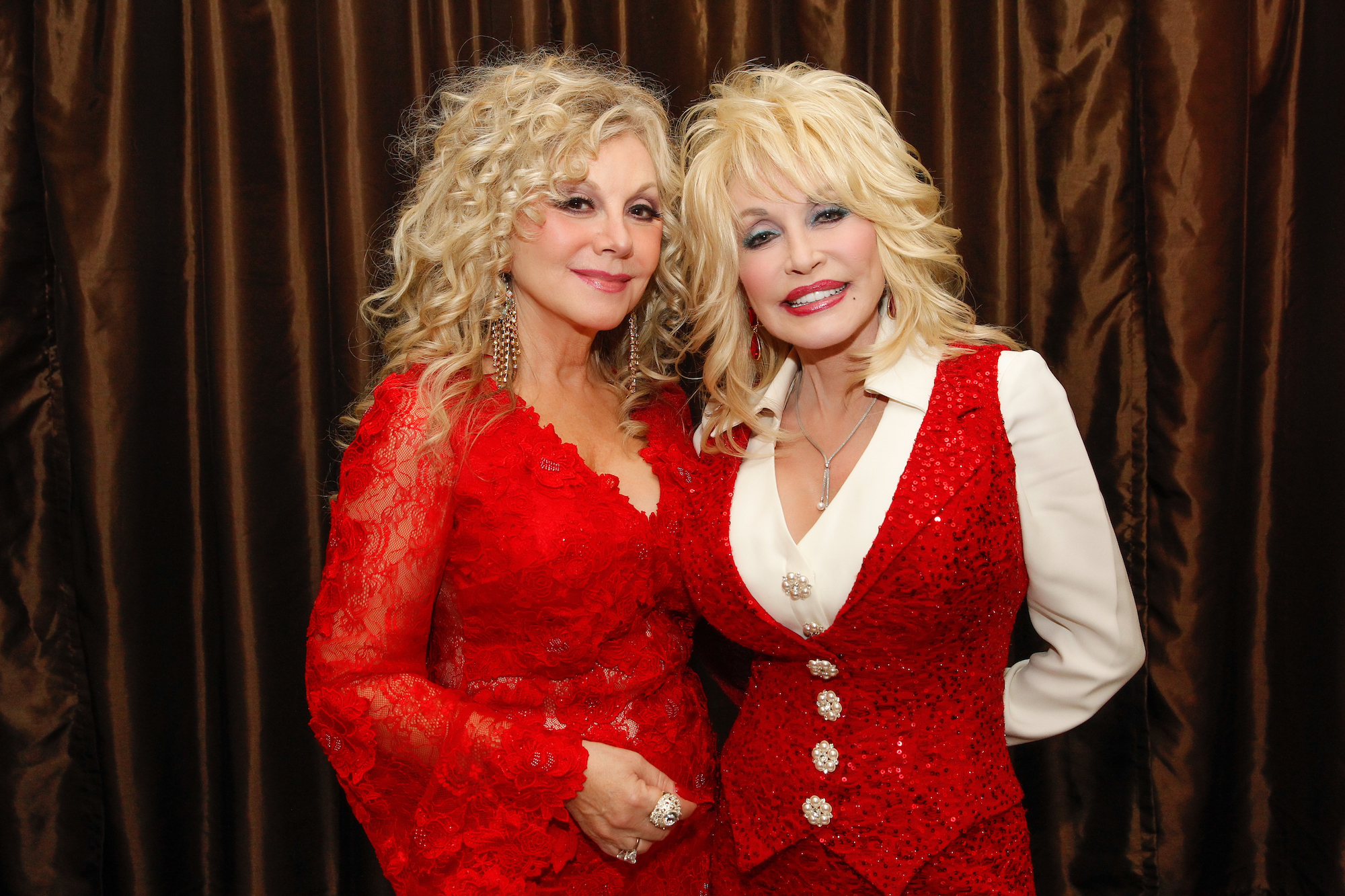 Stella-and-Dolly-Parton-GettyImages-485564521