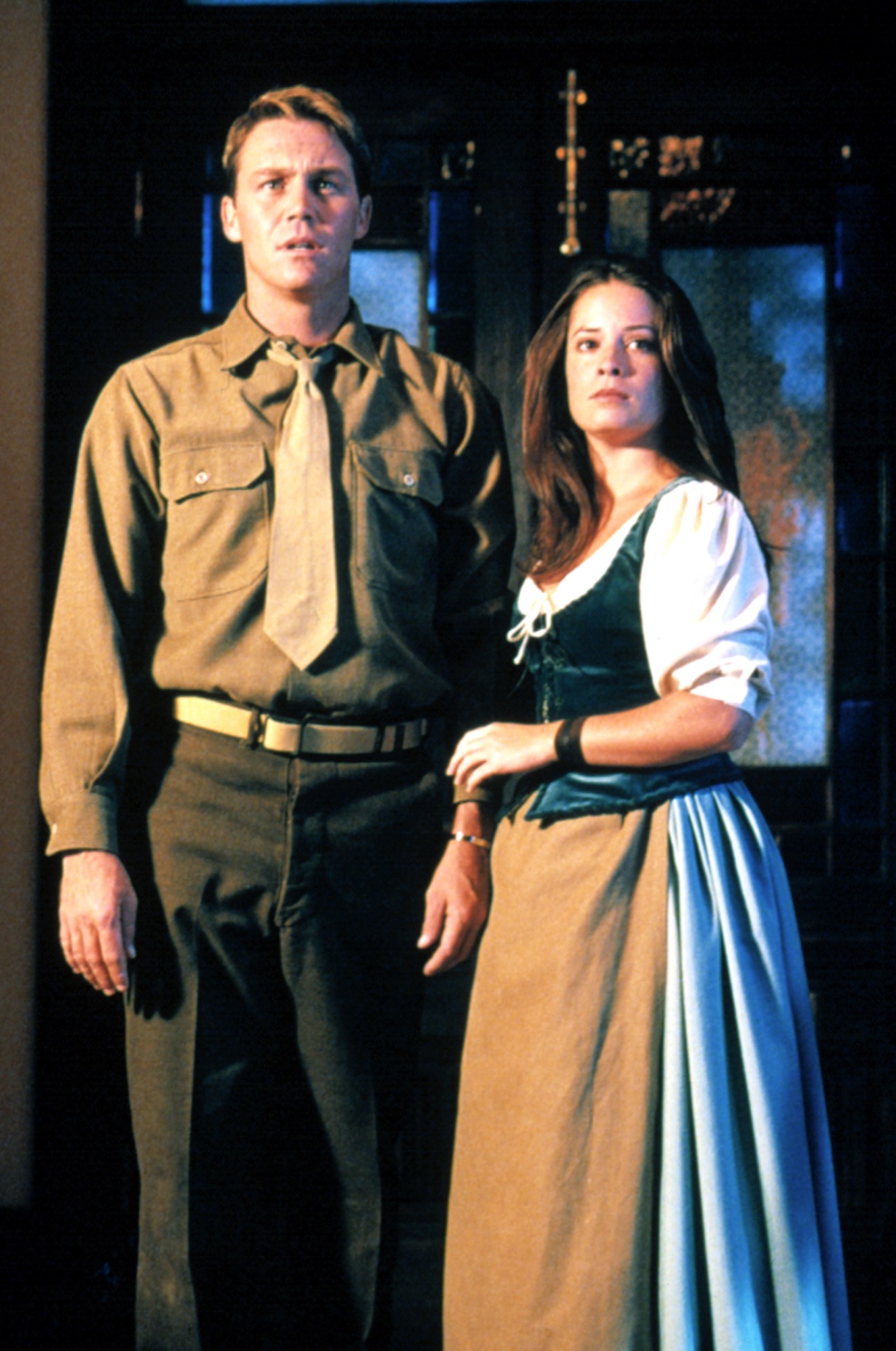 TSDCHAR_EC044-holly-marie-combs-brian-krause