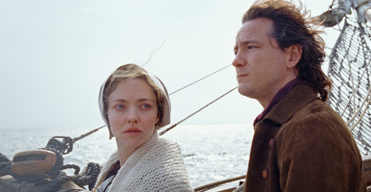 Amanda Seyfried, Lewis Pullman in The Testament of Ann Lee