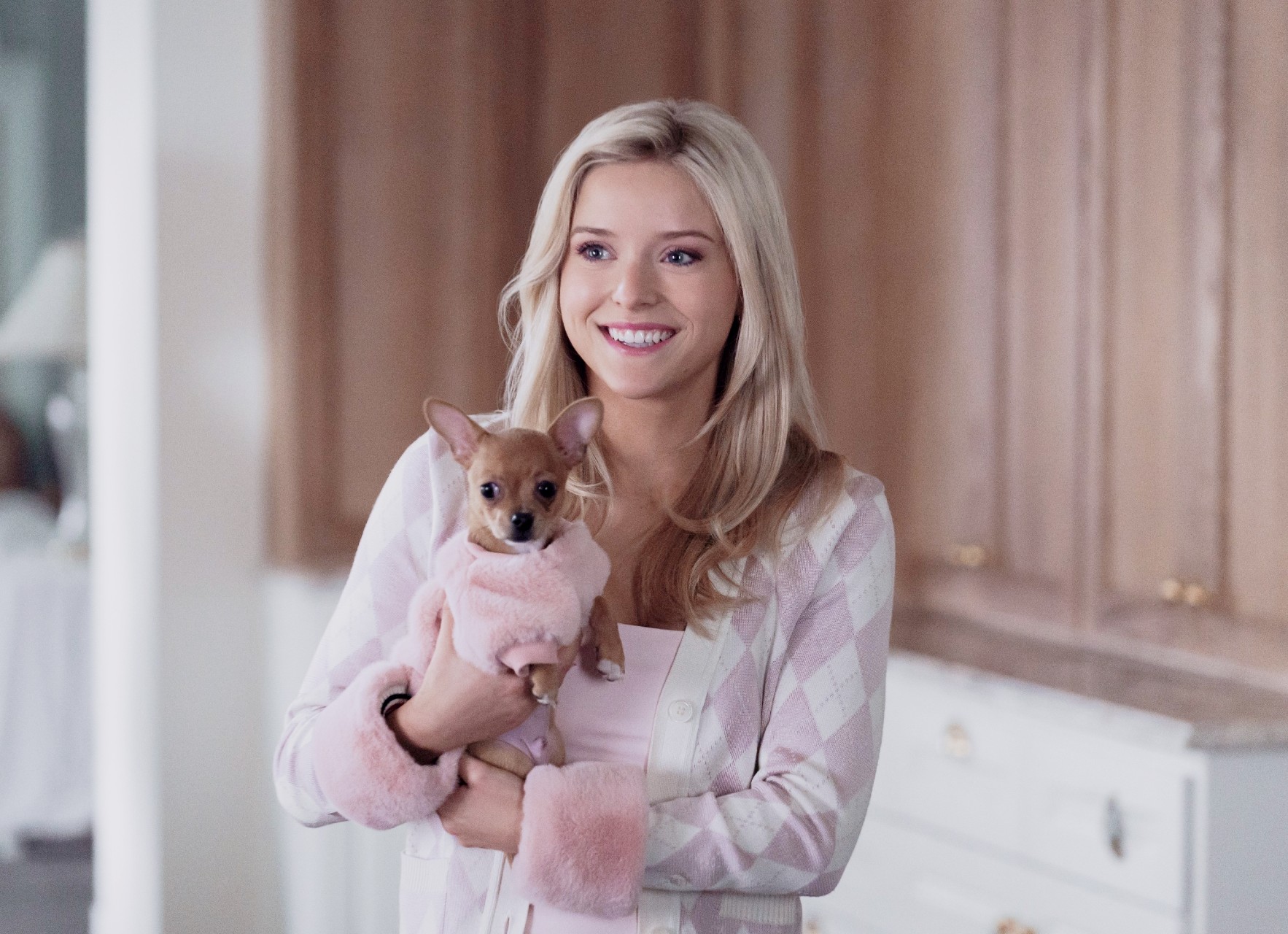 Lexi Minetree in Elle