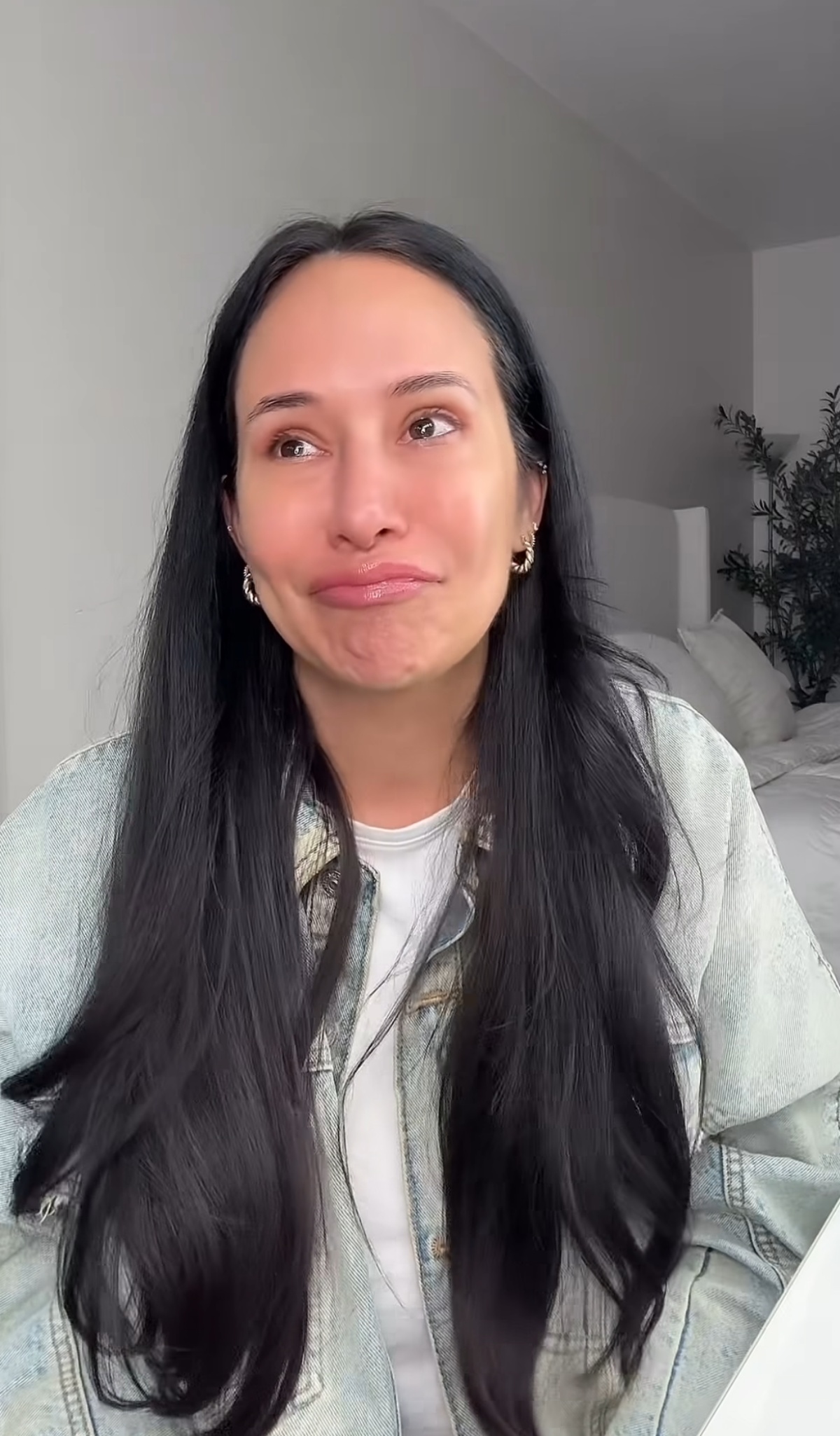 RHOCs Jo De La Rosa Tears Up Discussing the Emotional and Financial Toll of Infertility