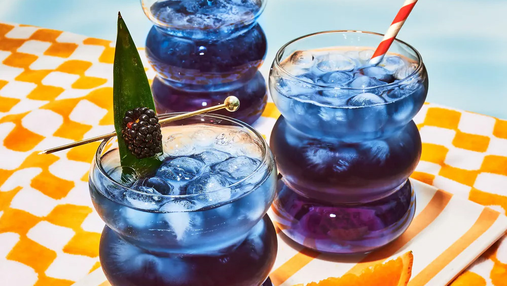 smith-teamaker-blackberry-jasmine-iced-tea