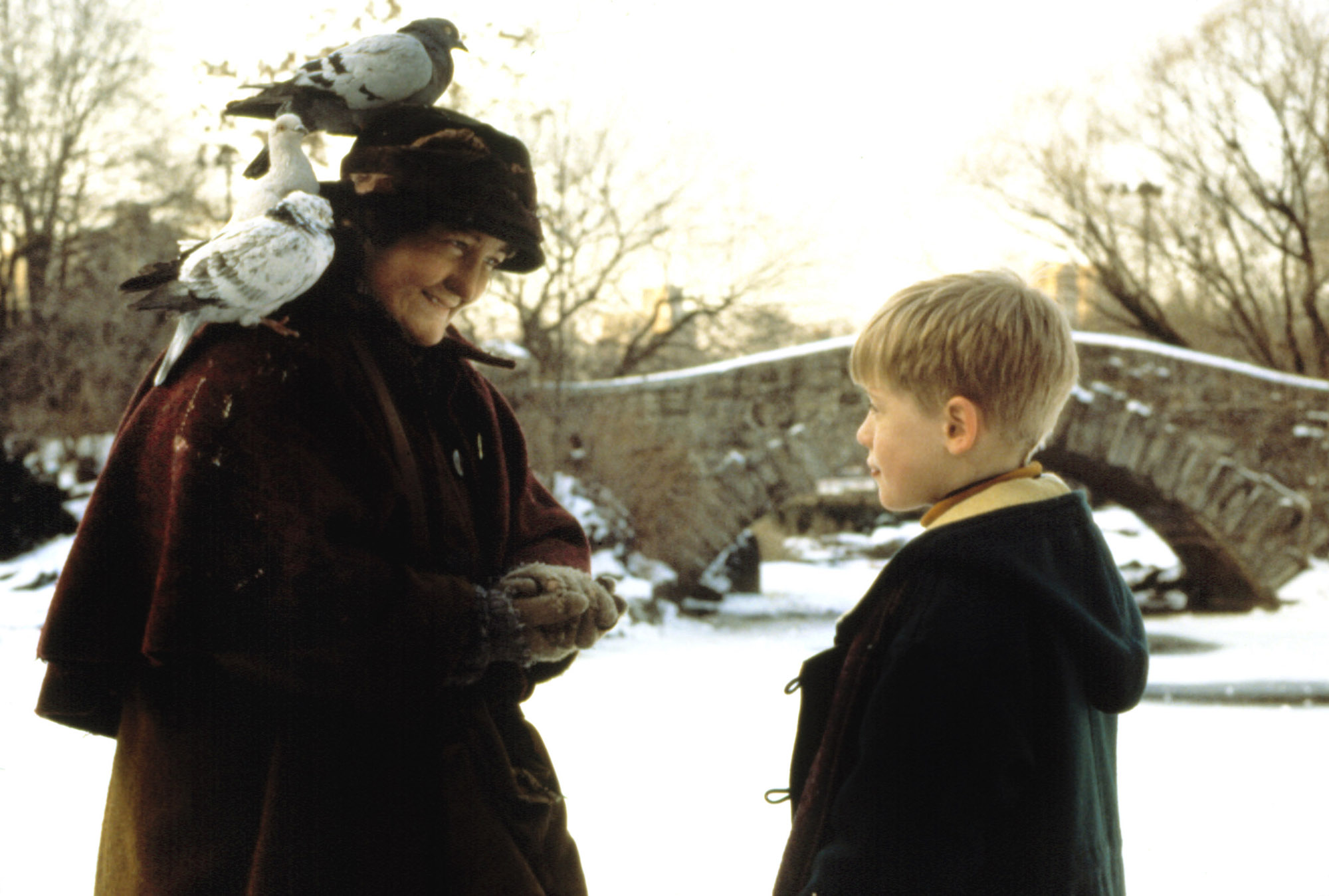 Brenda-Fricker-Home-Alone-2MSDHOAL_FE003