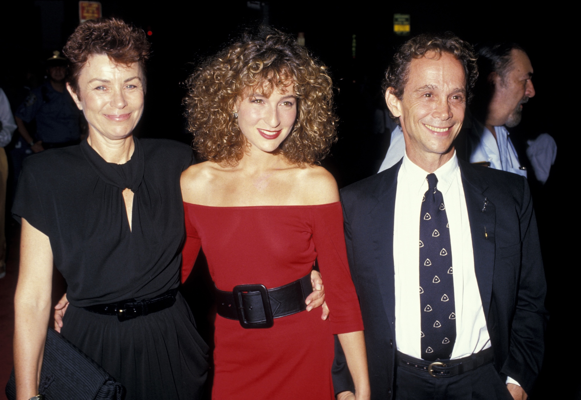 Jennifer Grey’s Mom Jo Wilder's Cause of Death Revealed as Lung Cancer, Remains Were 'Scattered at Sea'