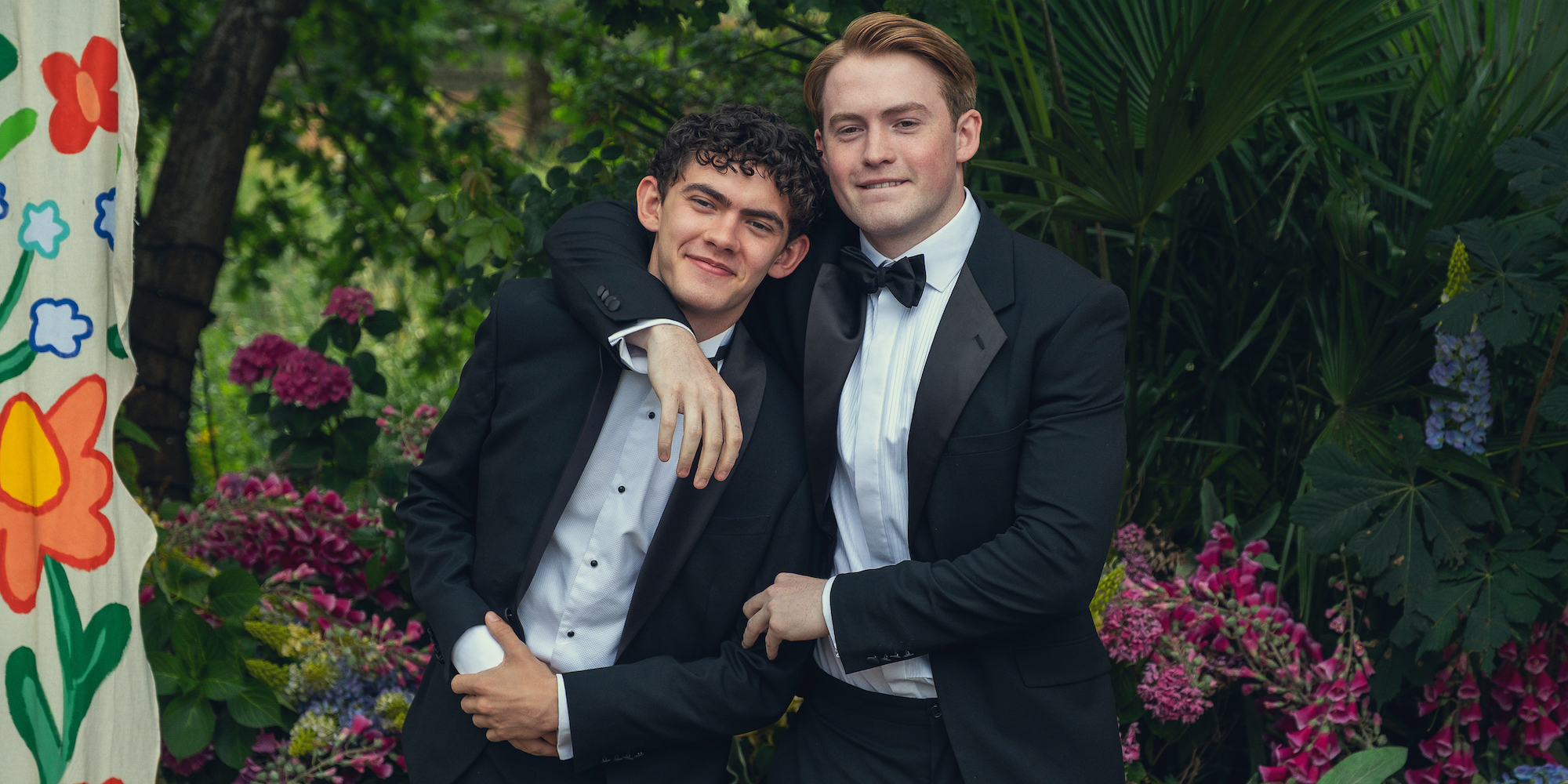 oe-Locke-and-Kit-Connor-Heartstopper_Episodic_Image_51