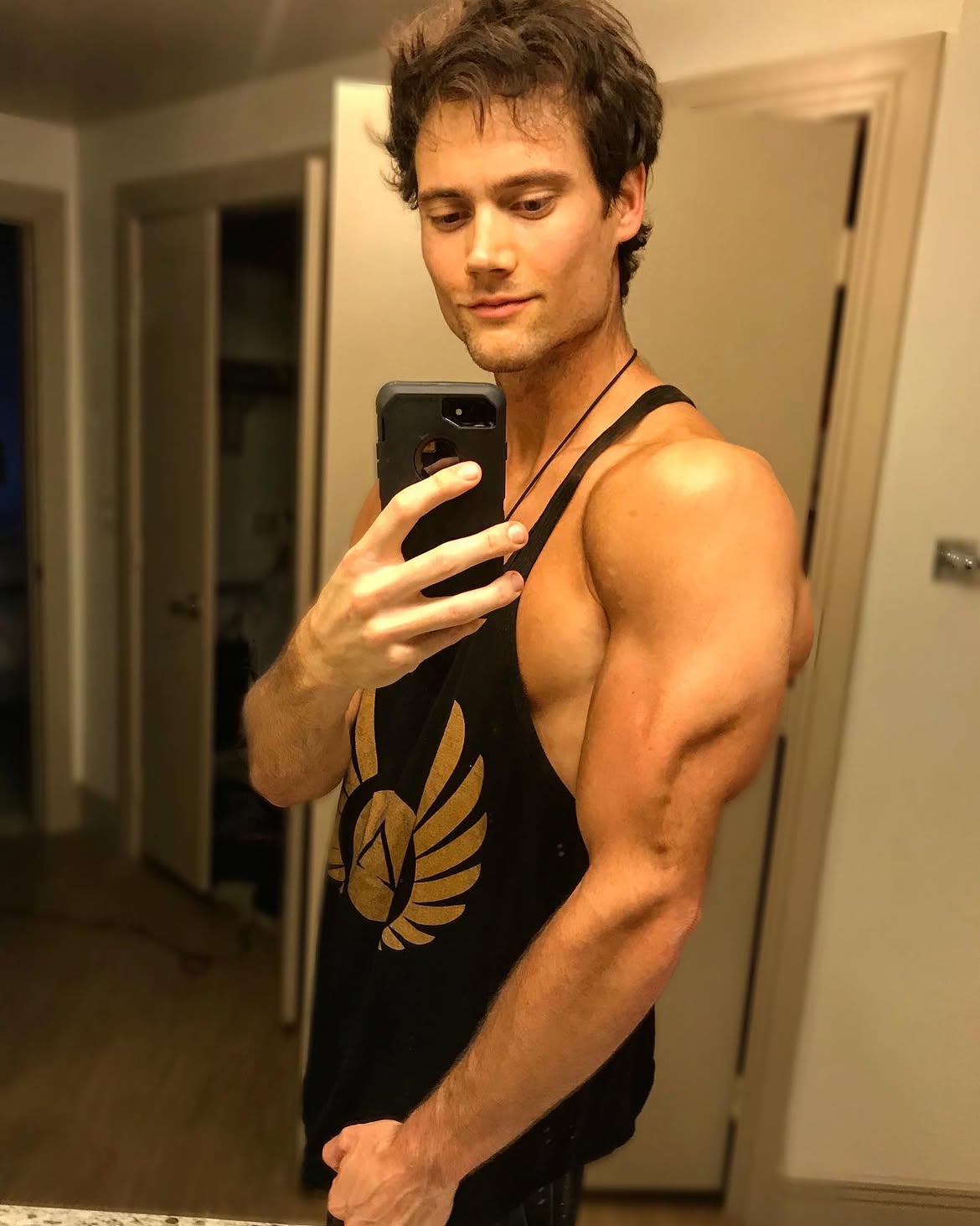 Who Was Looksmaxxing Influencer Connor Murphy? Late Fitness Creator Died After Drowning in Thailand