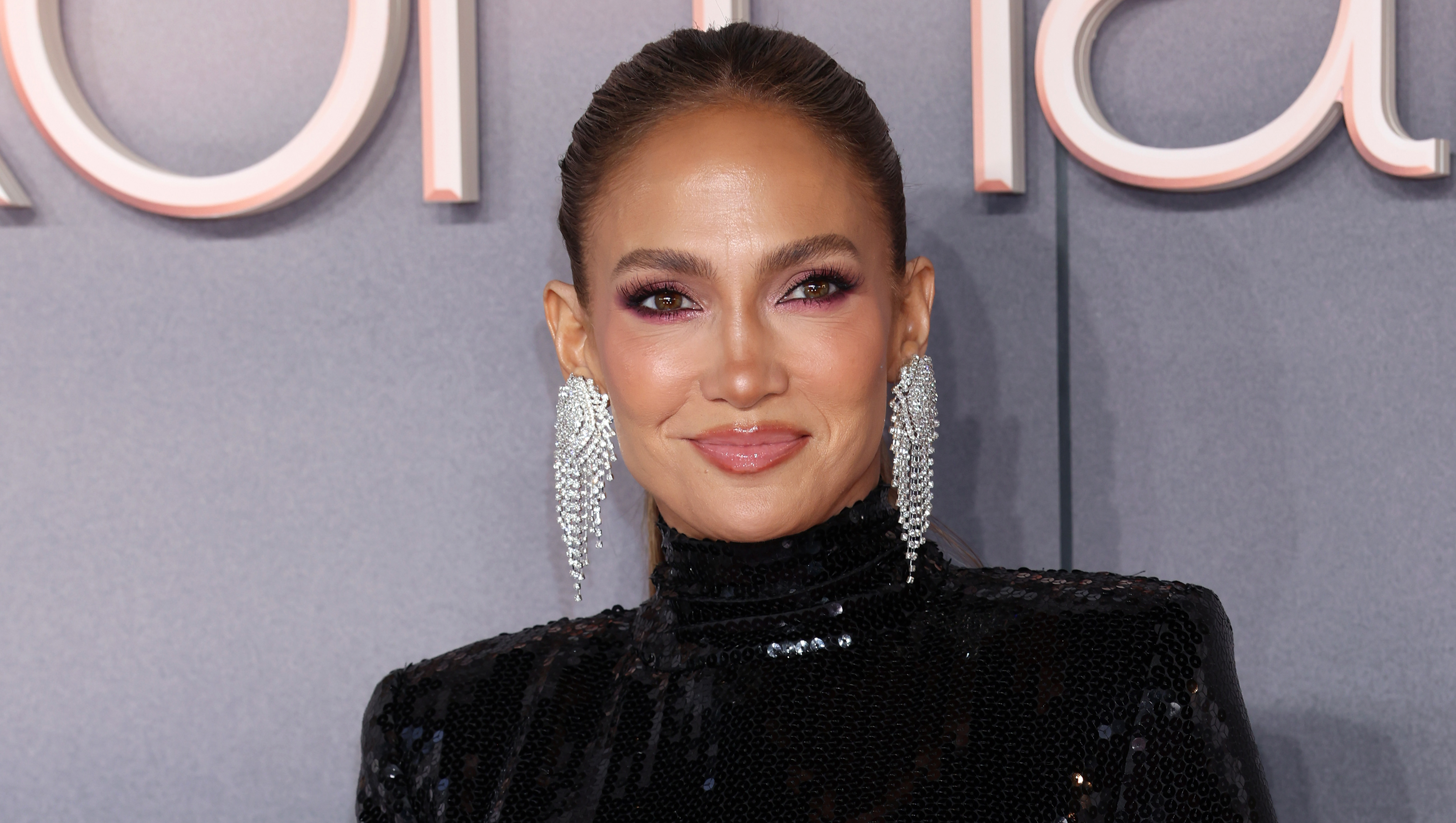 LONDON, ENGLAND - JUNE 03: Jennifer Lopez attends the "Office Romance" UK premiere at BFI Southbank on June 03, 2026 in London, England. (Photo by Neil Mockford/Getty Images)
