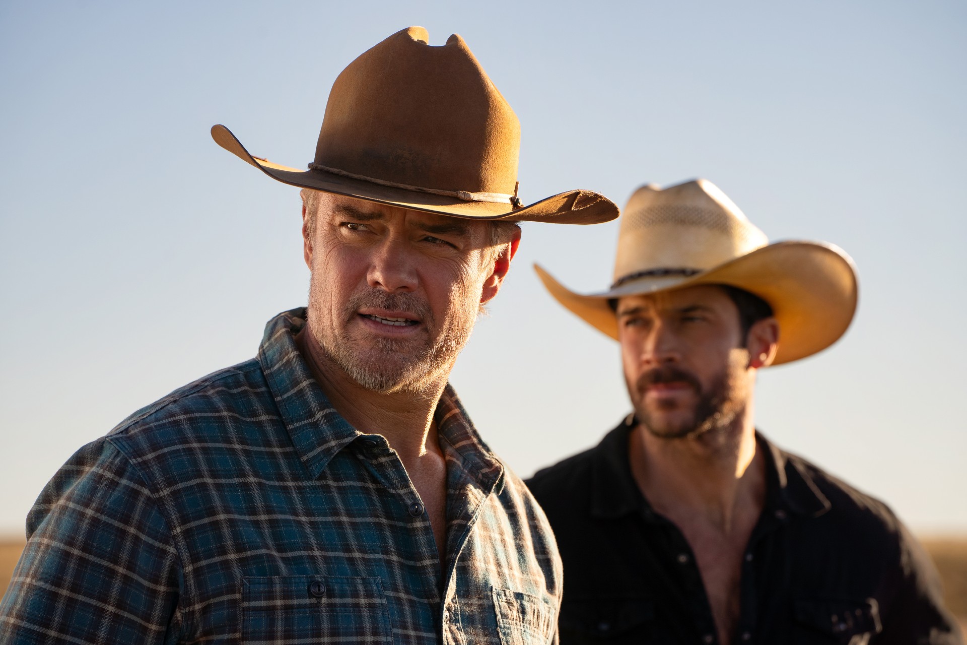 Josh Duhamel, Jack Schumacher in Ransom Canyon season 2