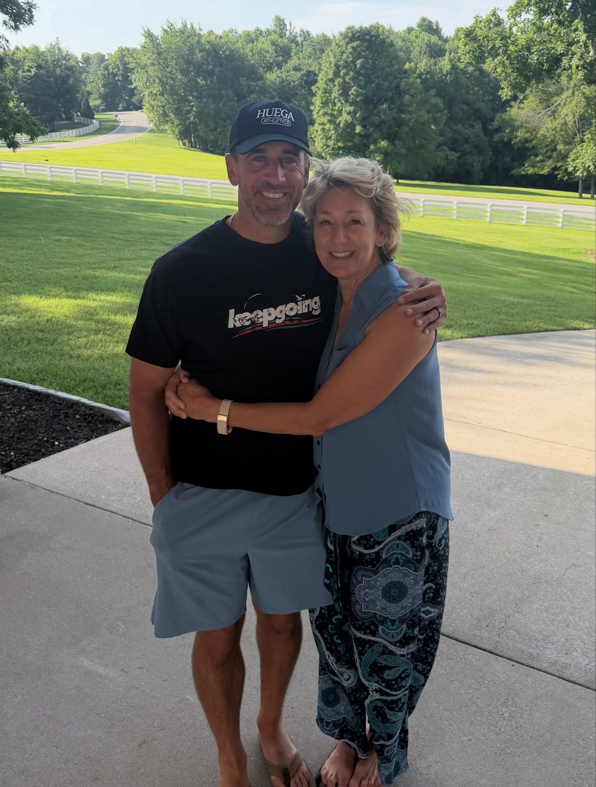 Aaron Rodgers Shares Update After Family Reunion