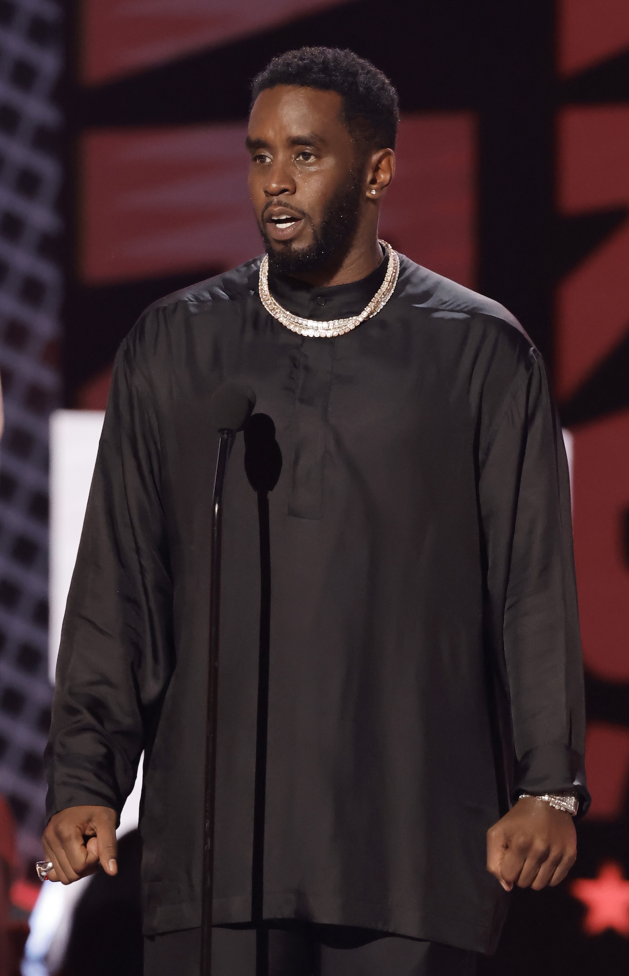 Sean 'Diddy' Combs' Prison Release Pushed Back Amid Fight