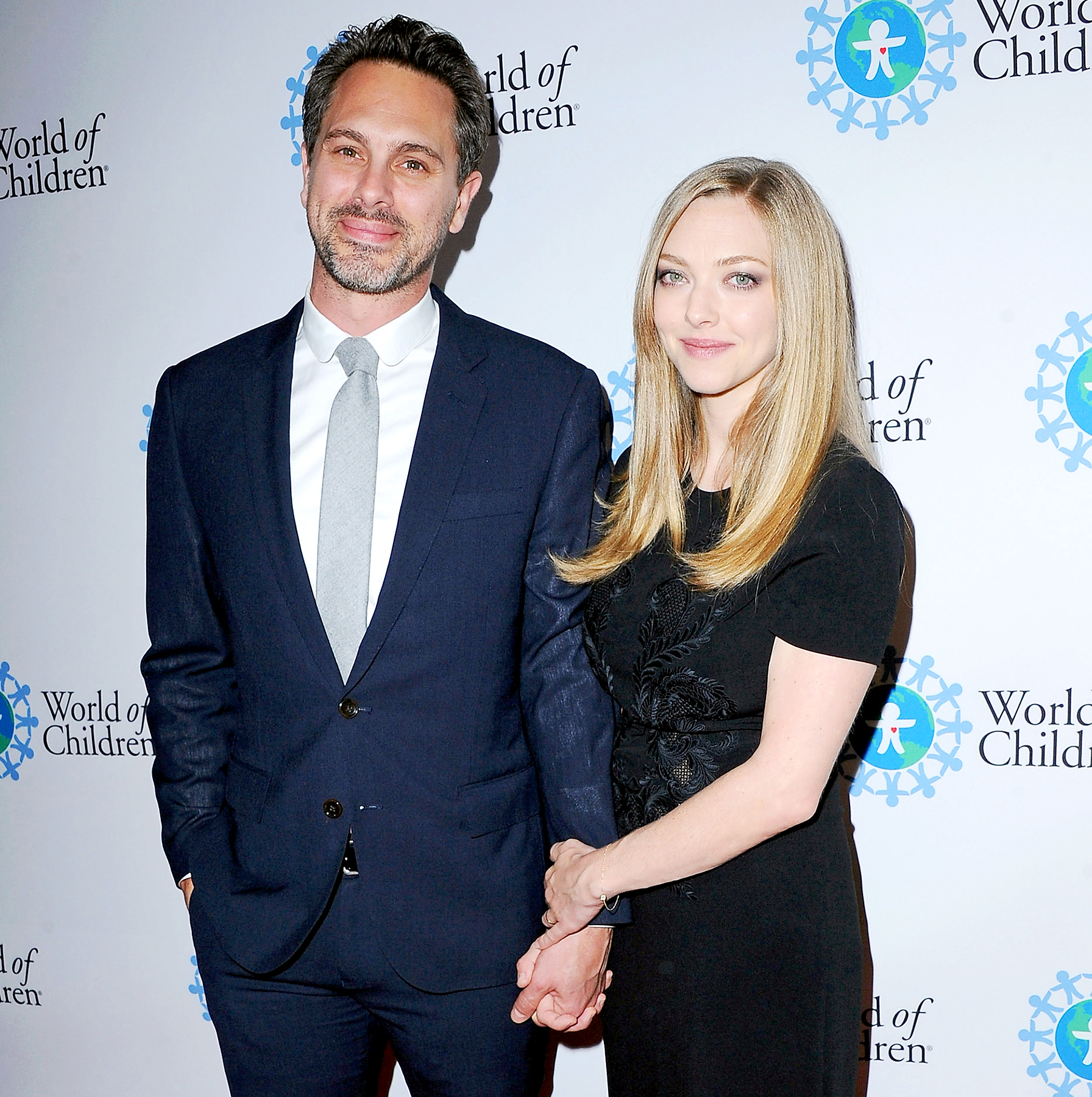 Amanda seyfried thomas 7db5619c 171f 4936 9c04 003a9b922820