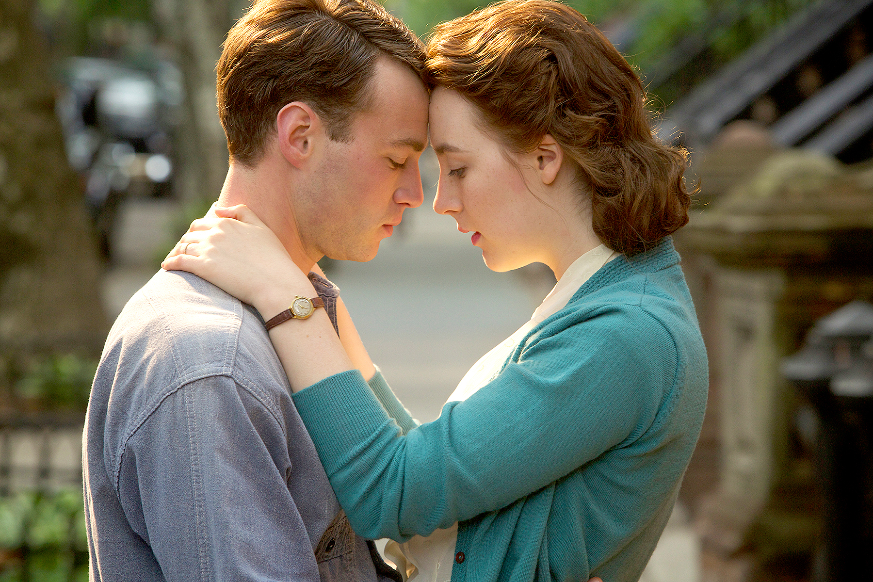 Emory Cohen as