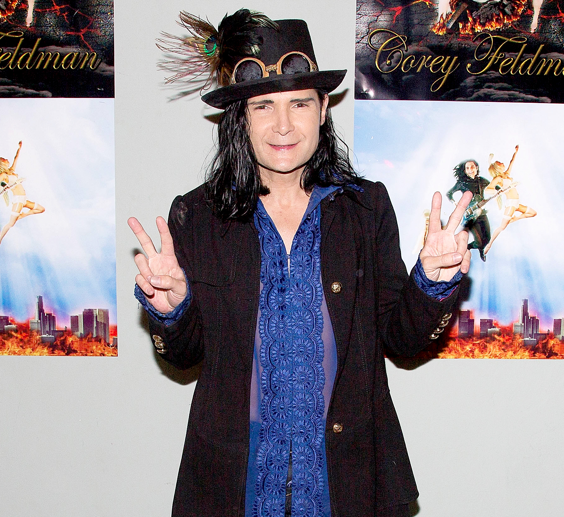 Corey feldman zoom 0aca62e9 29a1 42f9 af9a cae5fefd4a1e