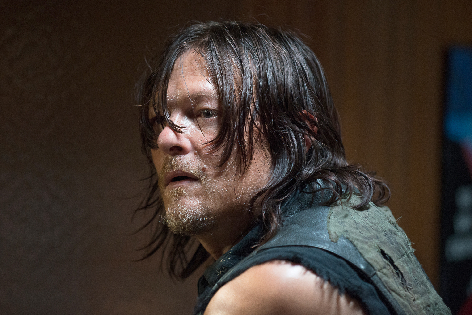 Daryl indoors 49b6a3ee 26e1 488c ad60 9ae8e21e1d7c