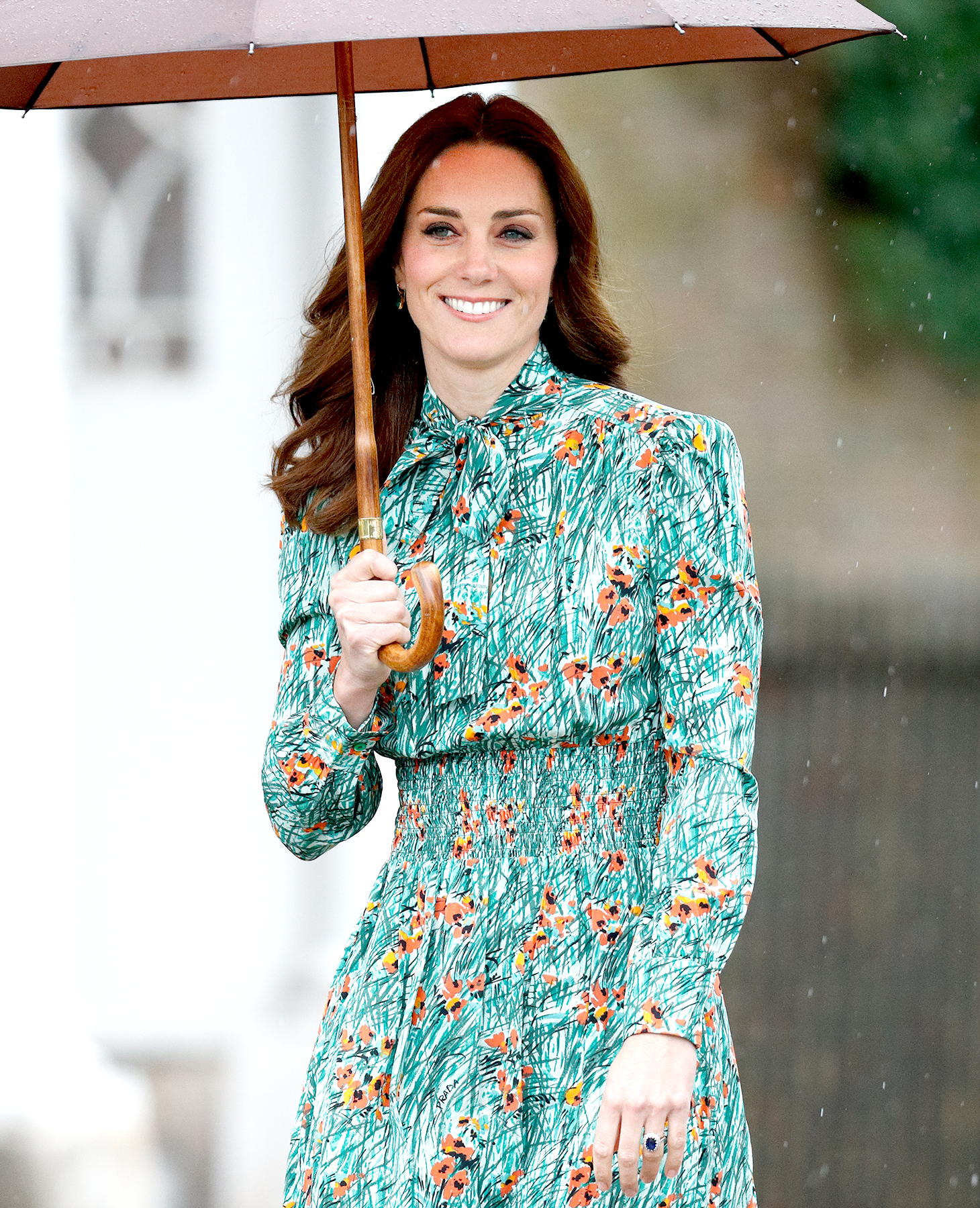 Duchess Kate visits the Sunken Garden on the grounds of Kensington Palace in London on August 30, 2017.