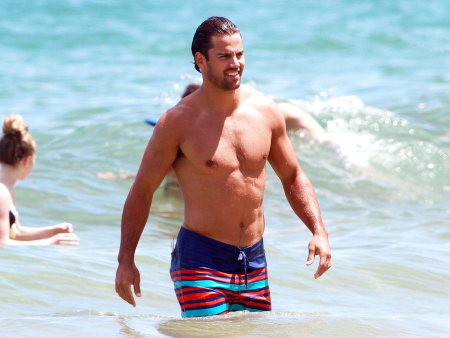 Eric Decker NFL Hunk Shirtless